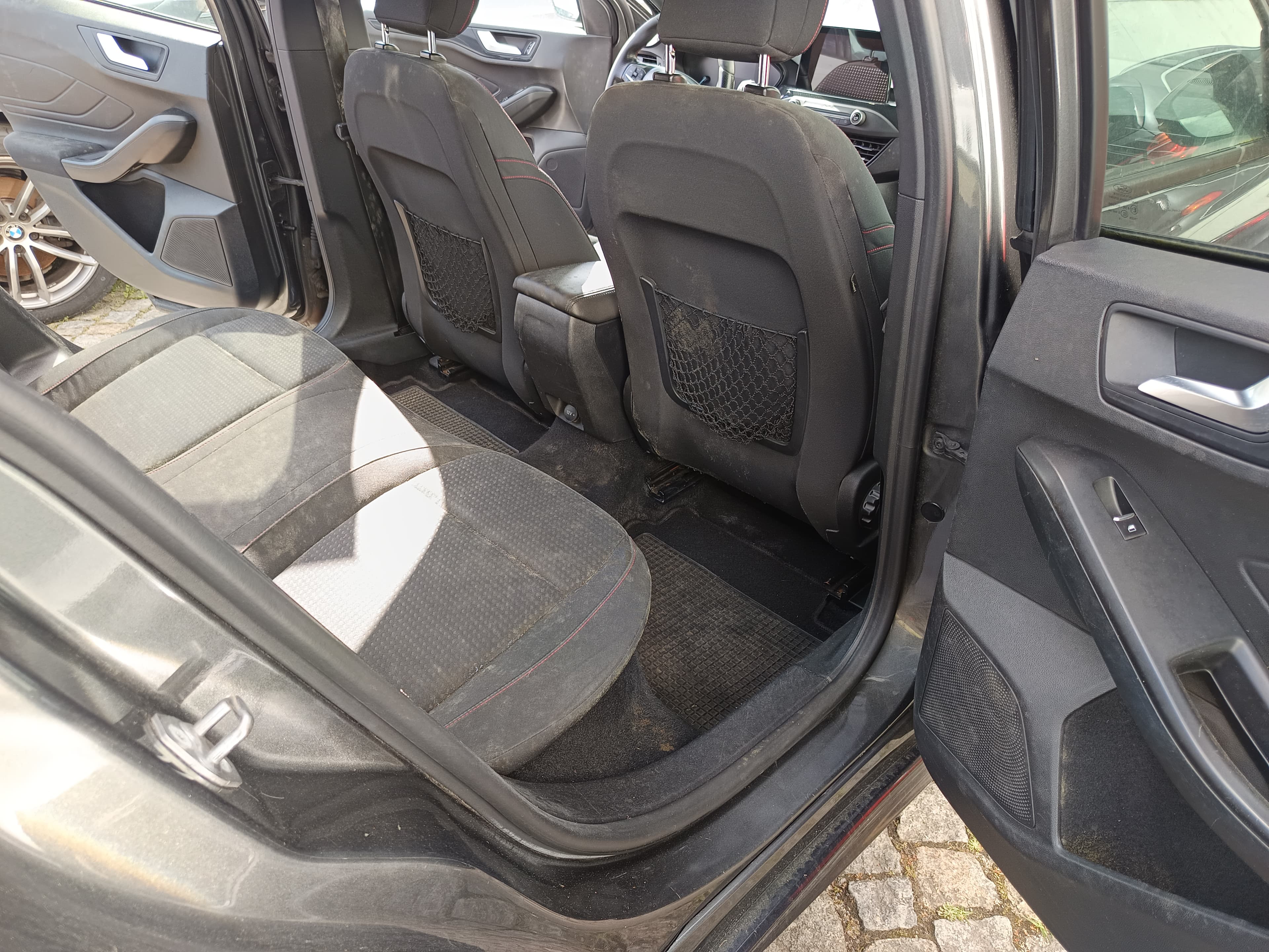 Ford Focus Station ST 1.5 TDCI · Ano 2019 — image 32