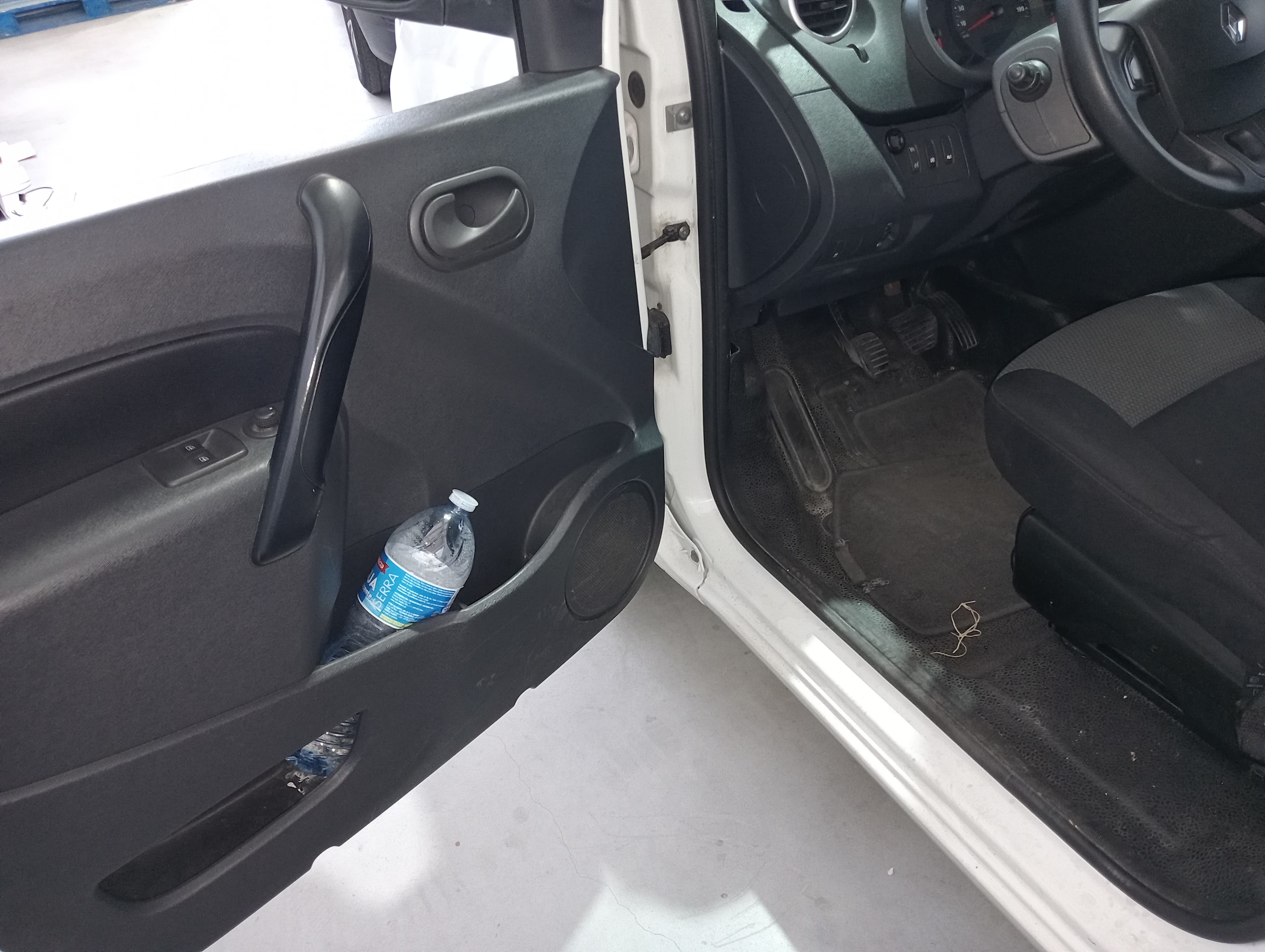 Renault Kangoo Maxi · Ano 2021 — imagem 8