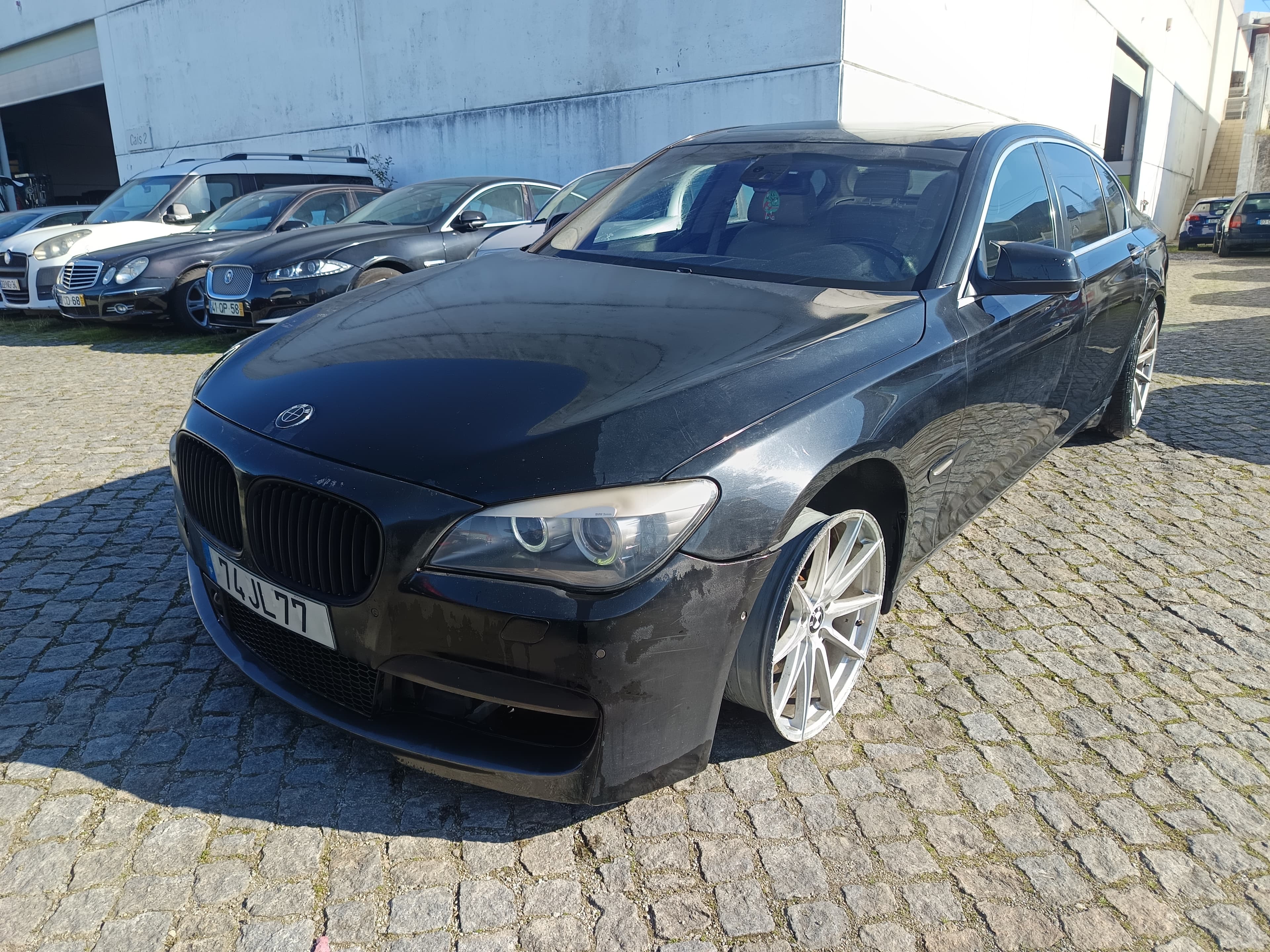 BMW 740 d · Ano 2010 — imagem 1