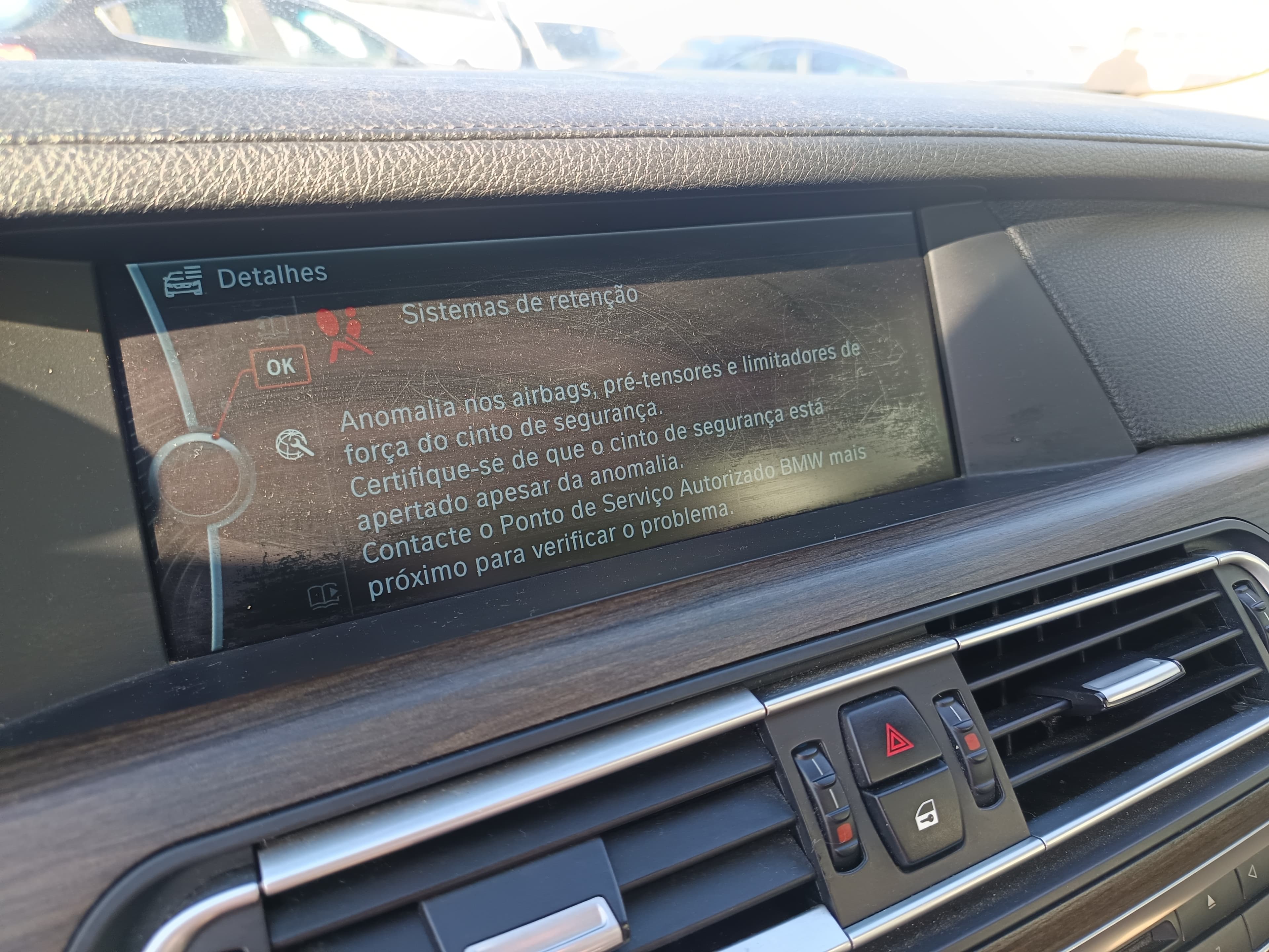 BMW 740 d · Ano 2010 — imagem 47