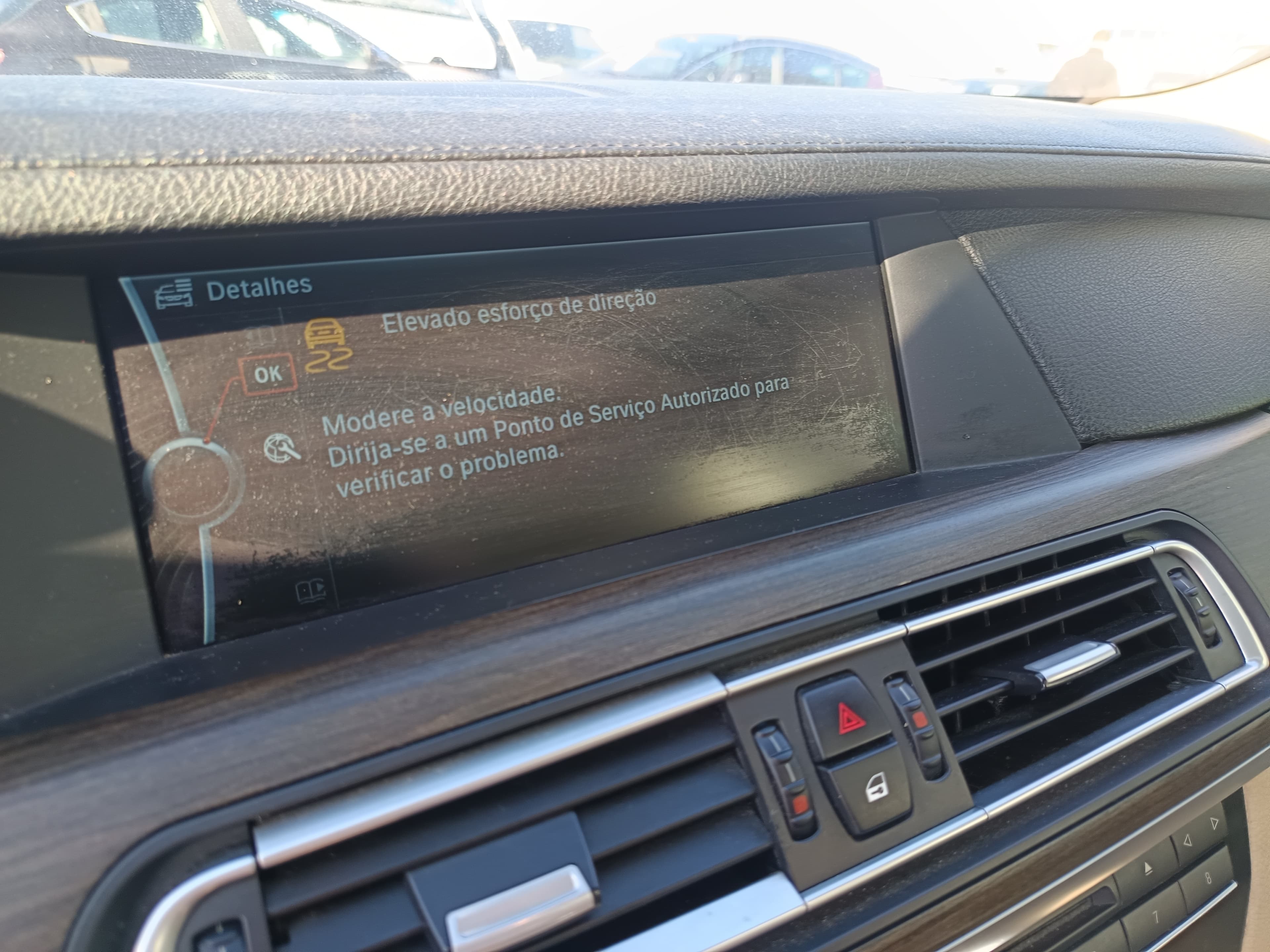BMW 740 d · Ano 2010 — imagem 48