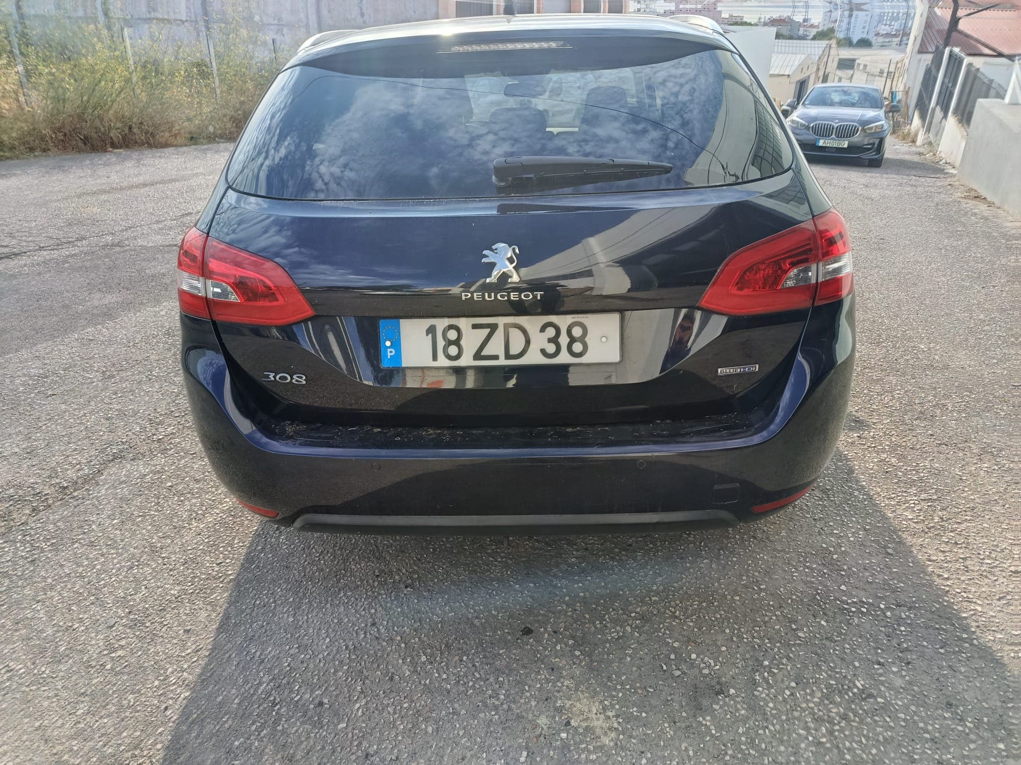 Peugeot 308 SW · Ano 2016 — image 7