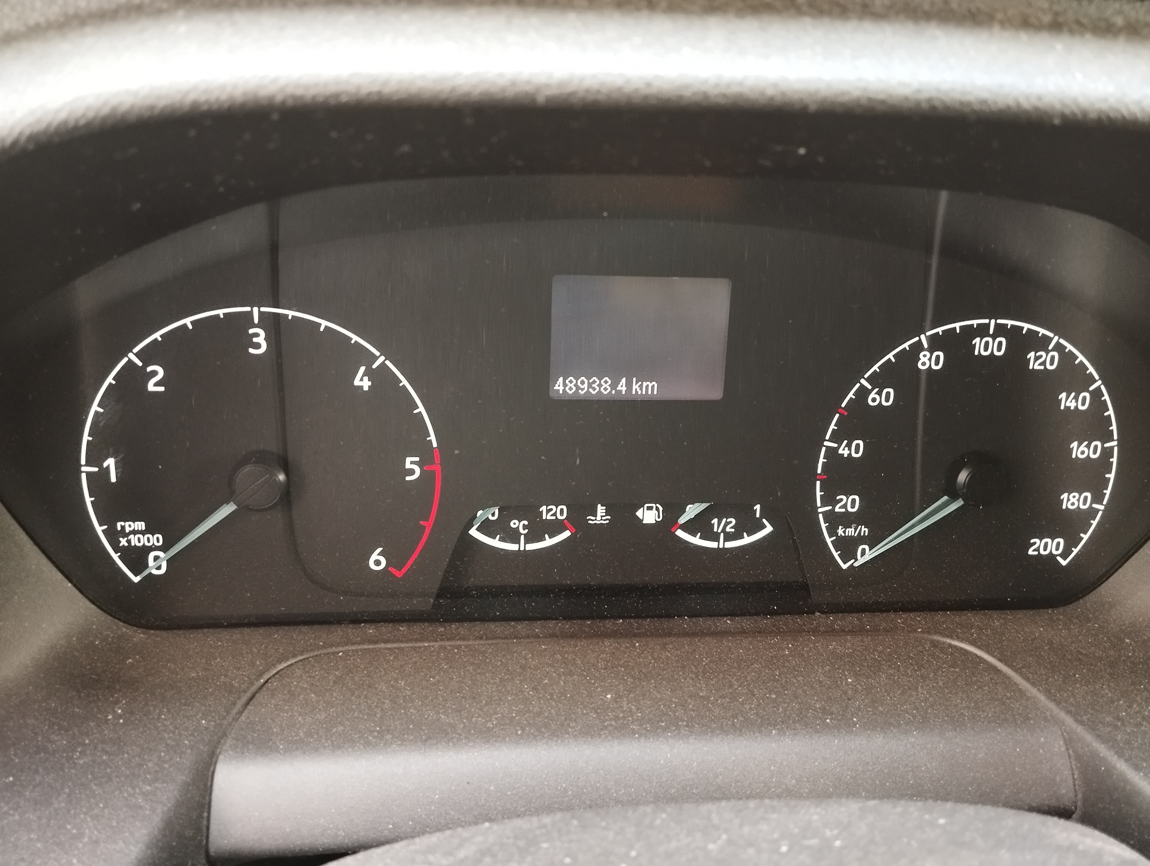 Ford Transit 2.0 · Ano 2020 — imagem 8
