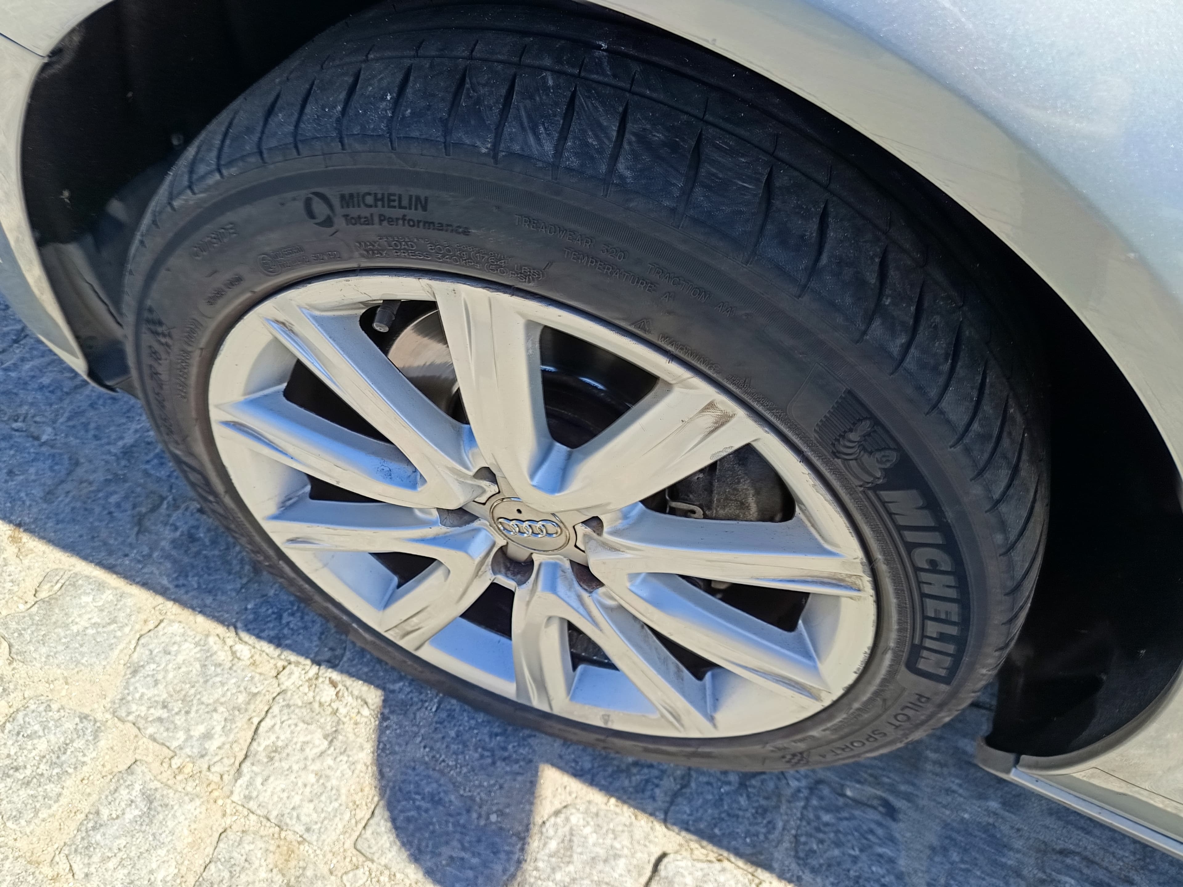 Audi A6 2.0 TDI · Ano 2011 — image 11