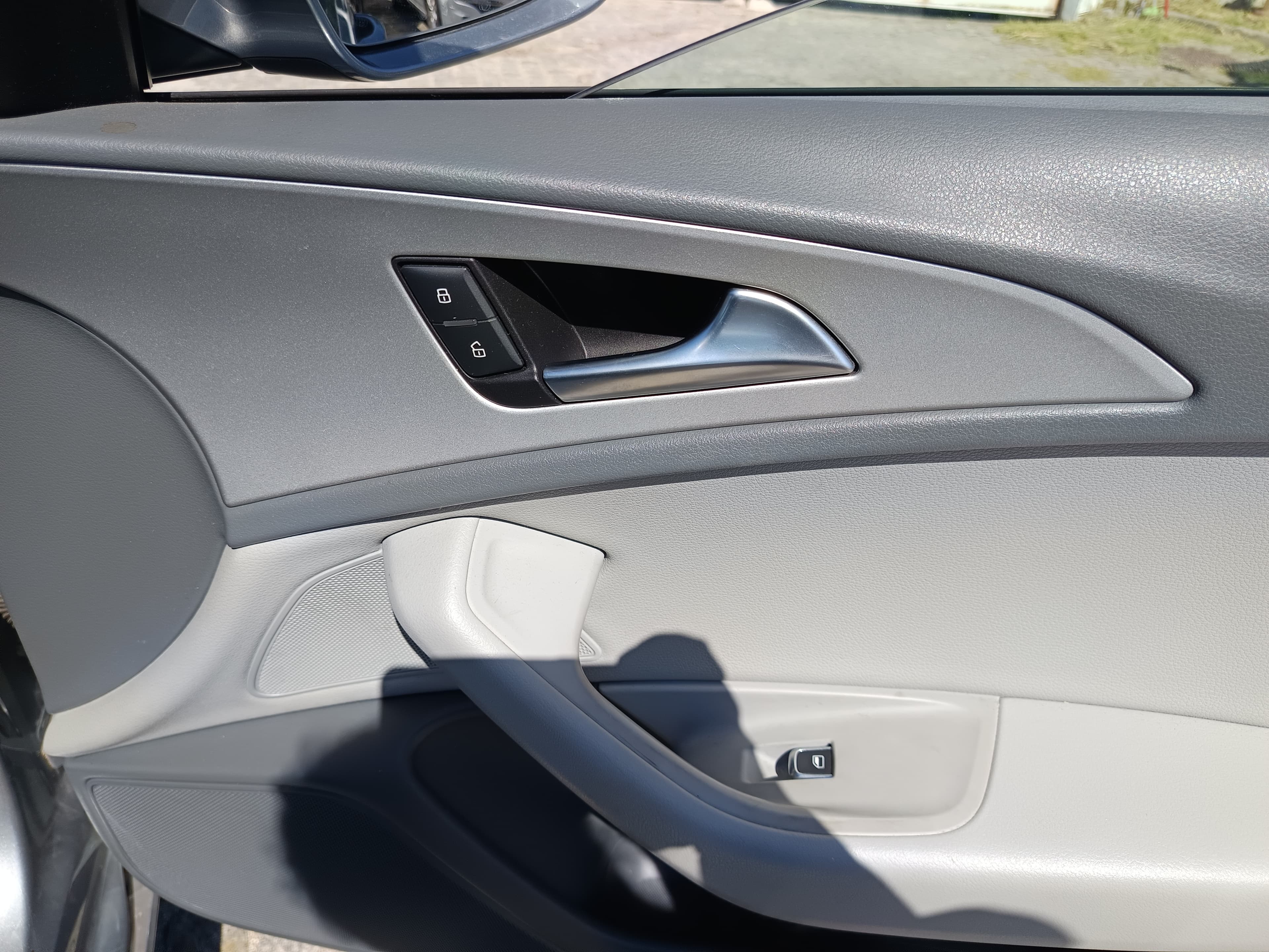 Audi A6 2.0 TDI · Ano 2011 — image 24