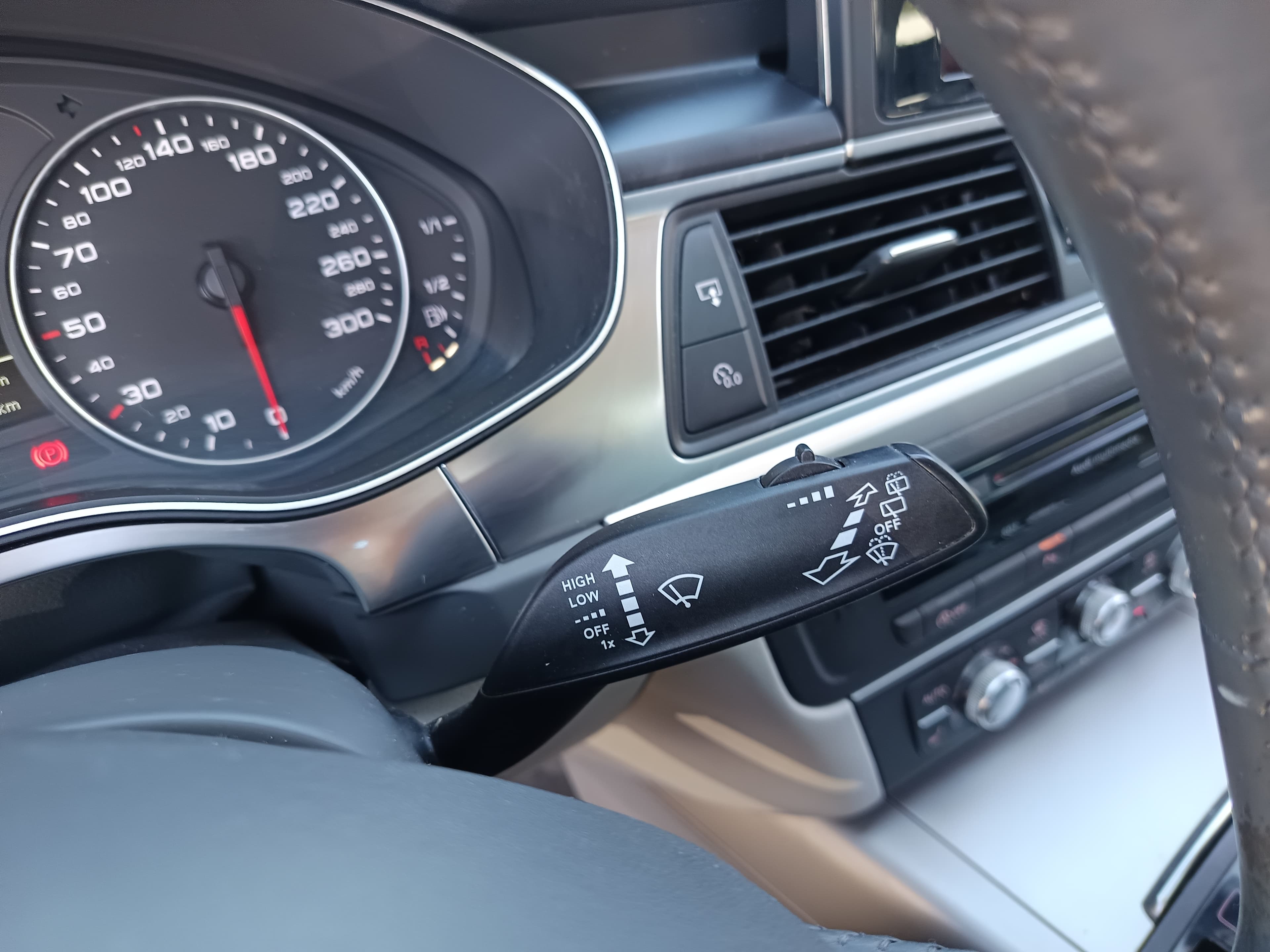 Audi A6 2.0 TDI · Ano 2011 — image 40