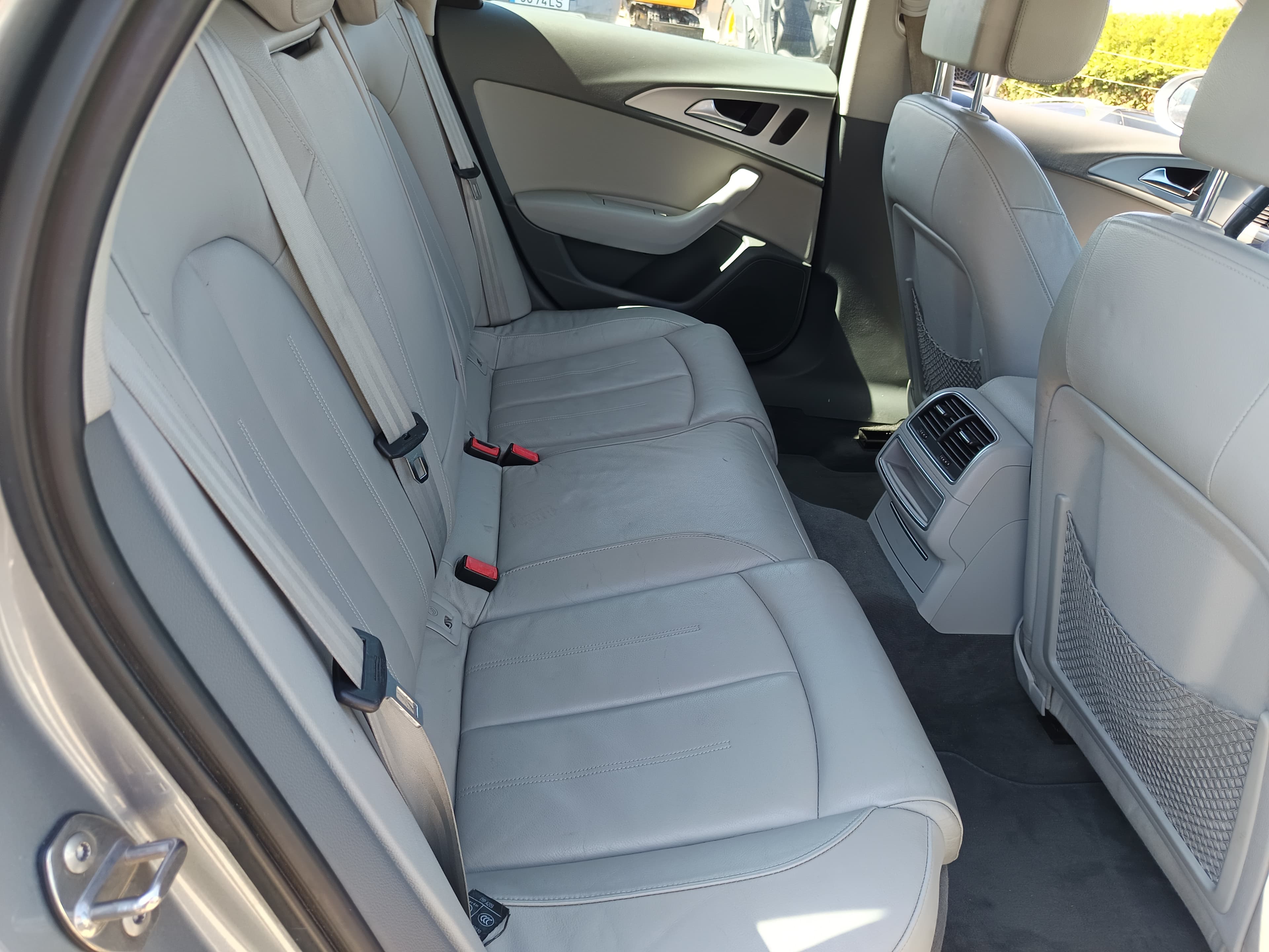 Audi A6 2.0 TDI · Ano 2011 — image 22