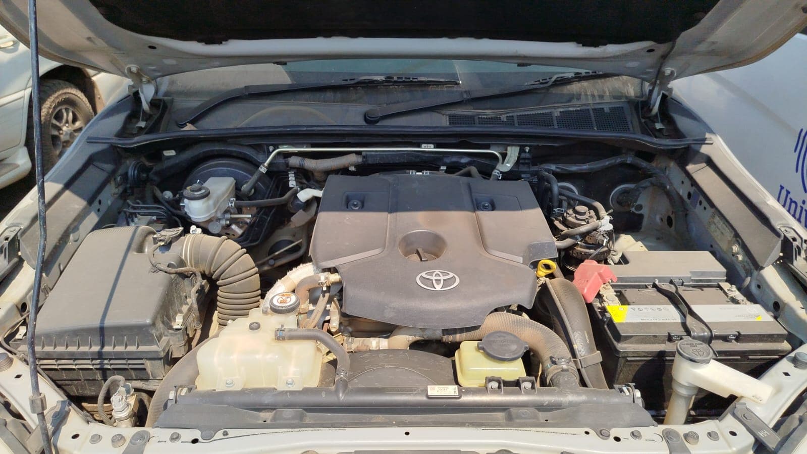 Toyota Hilux Revo 3. 3.30m - 2017 — image 19