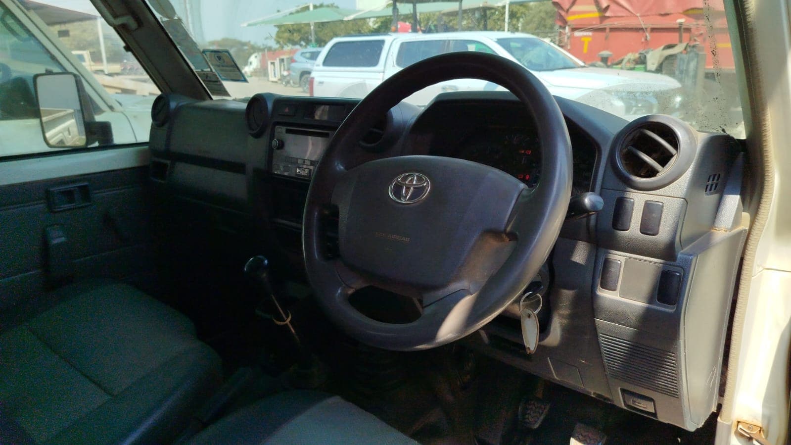 Toyota Land Cruiser 2,90m - 2018 — imagem 14