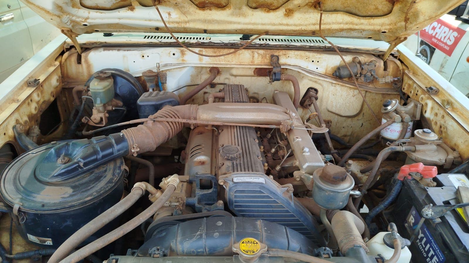 Toyota Land Cruiser 3,18m - 2015 — imagem 17
