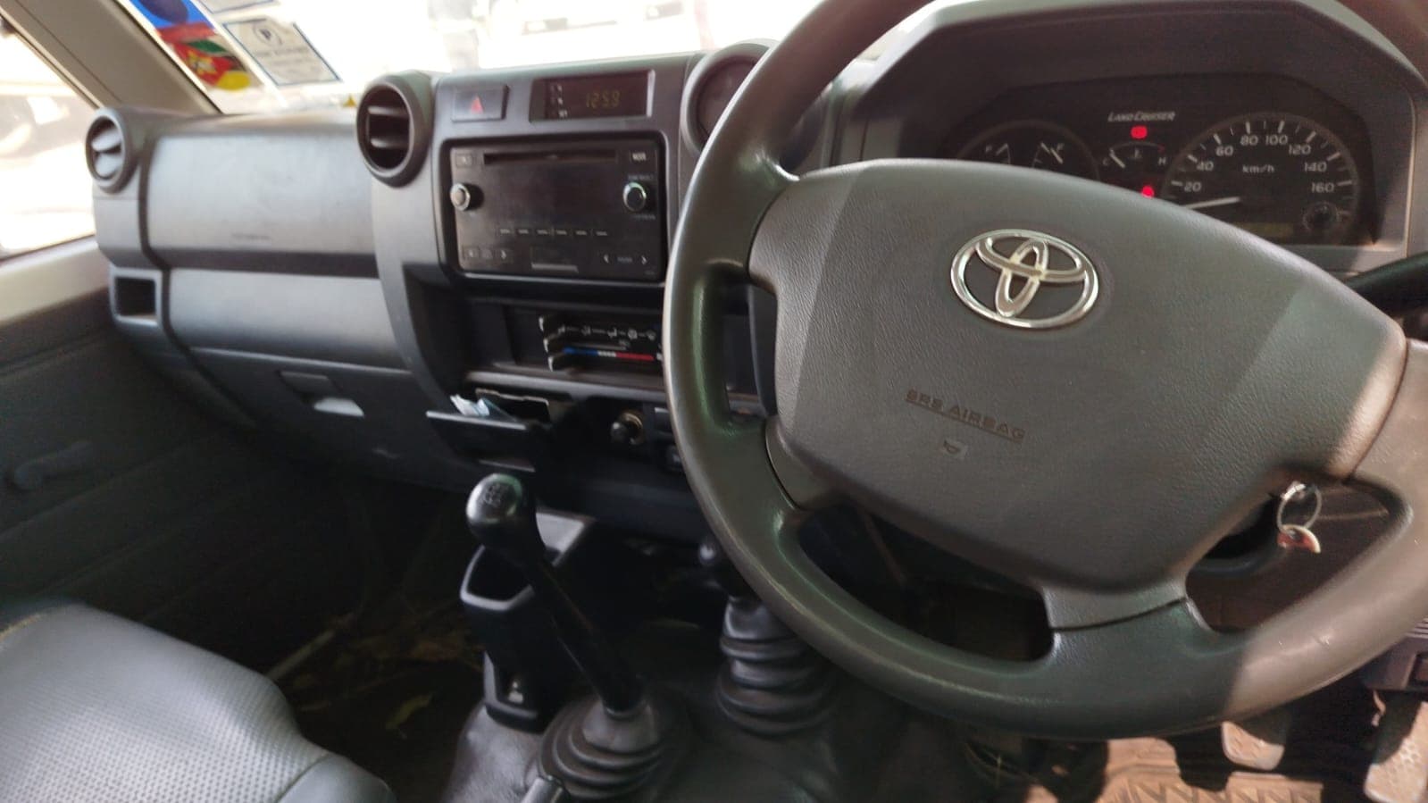 Toyota Land Cruiser 3,18m - 2015 — imagem 15