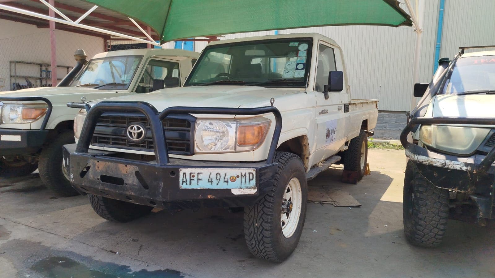 Toyota Land Cruiser 3,18m - 2015 — imagem 3