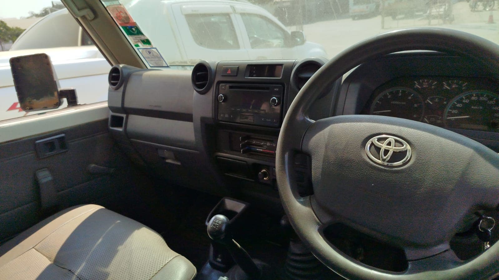 Toyota Land Cruiser 2,98m - 2015 — imagem 16