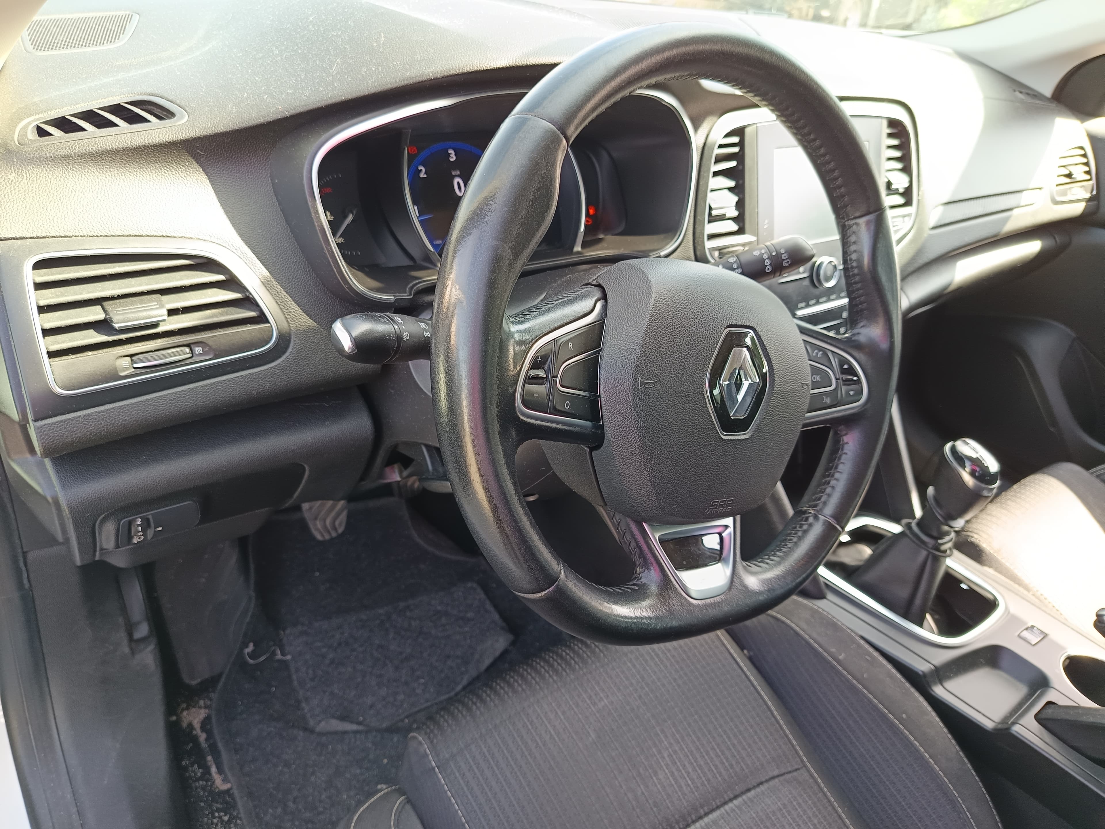 Renault Mégane · Ano 2019 — imagem 40