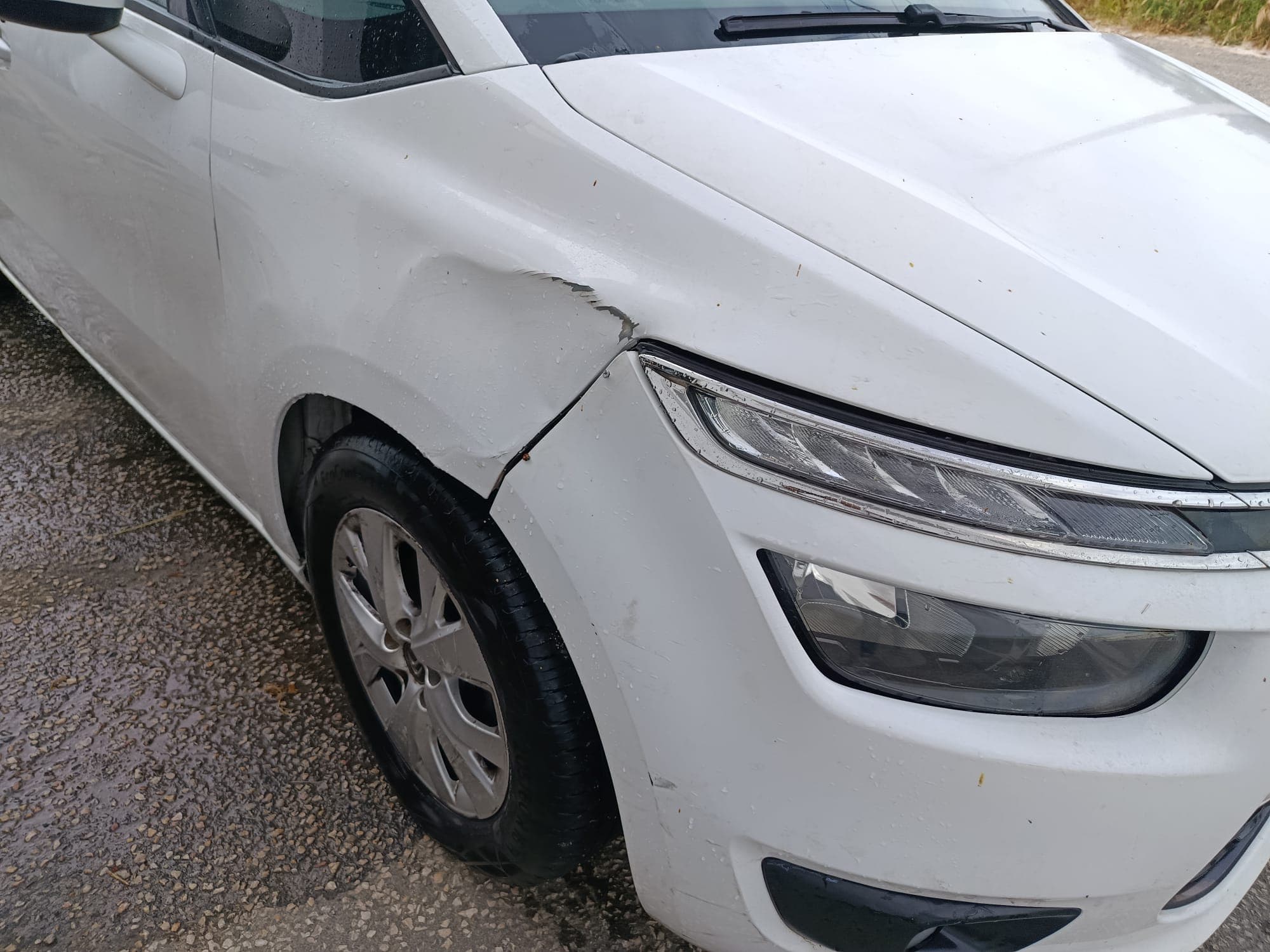 Citroën C4 - 2015 — imagem 10
