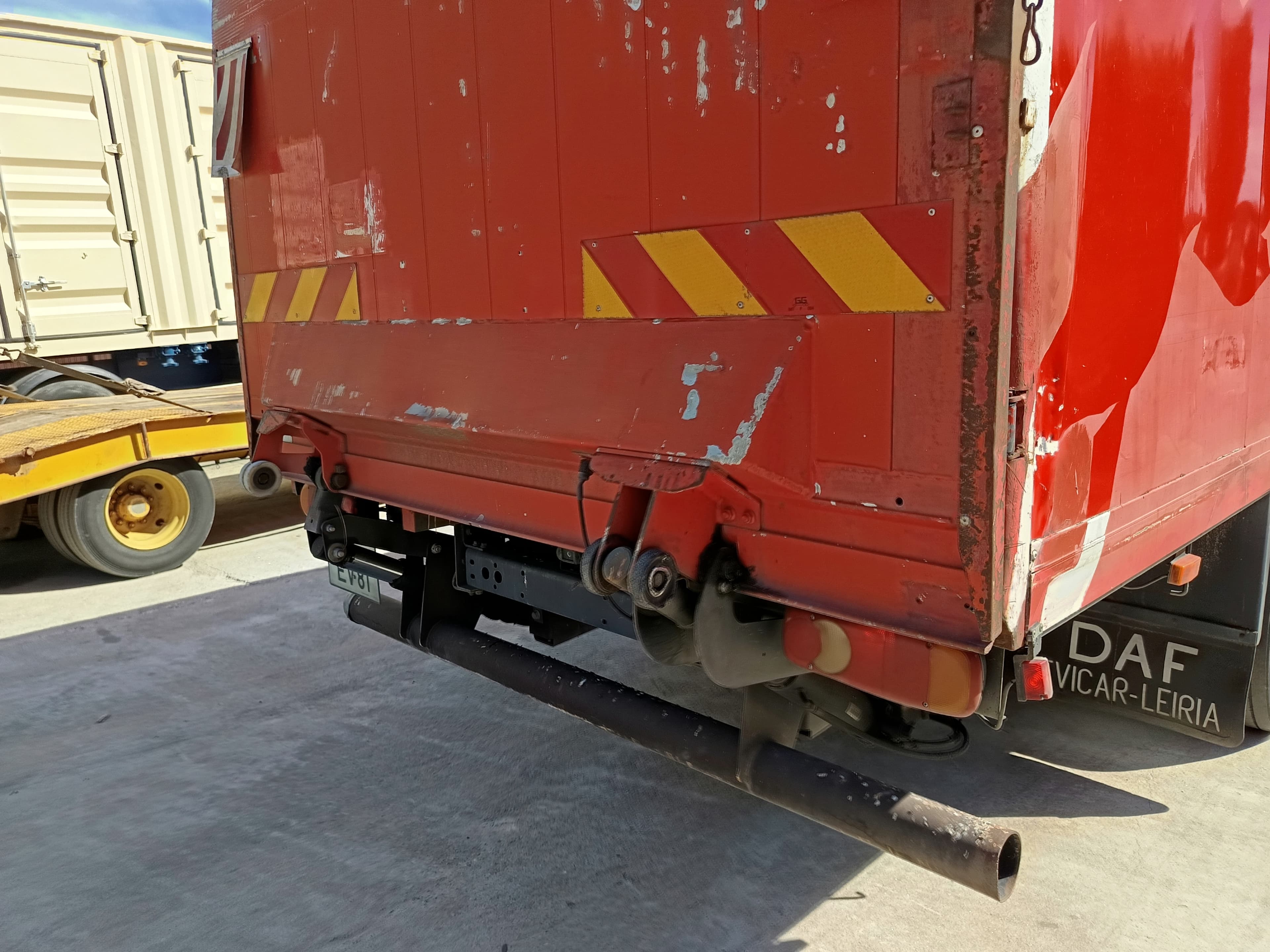 DAF LF 45.180 · Ano 2007 — image 11
