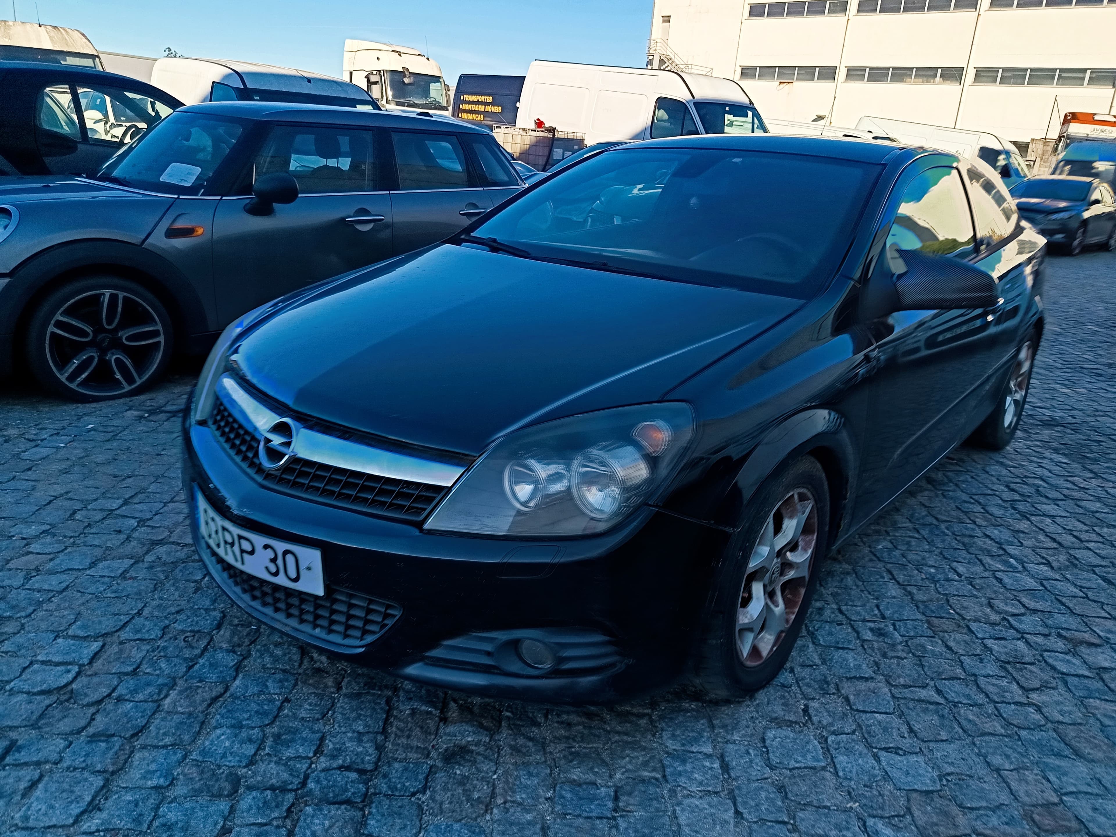 Opel Astra GTC · Année 2008 — image 1