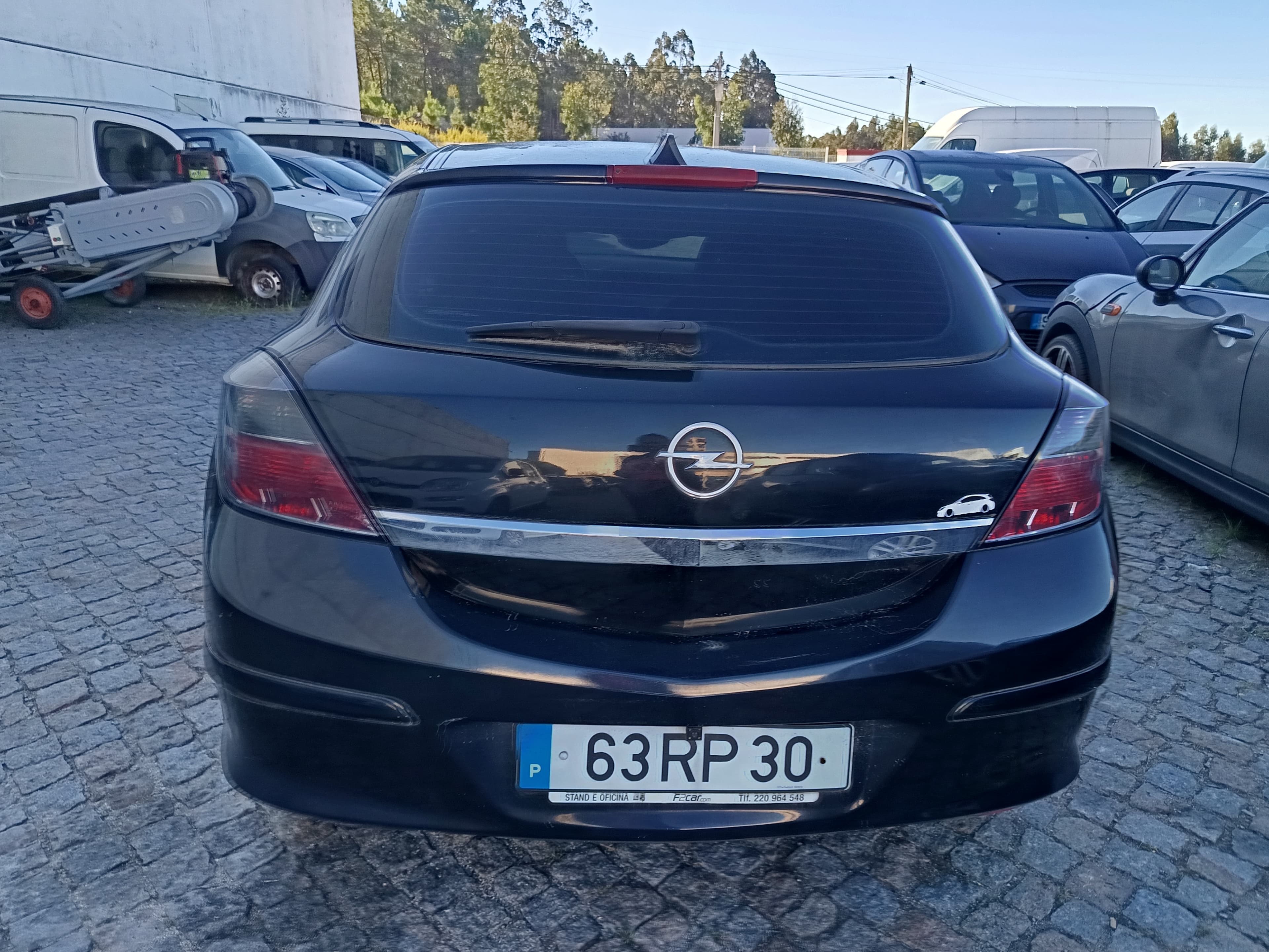 Opel Astra GTC · Année 2008 — image 7
