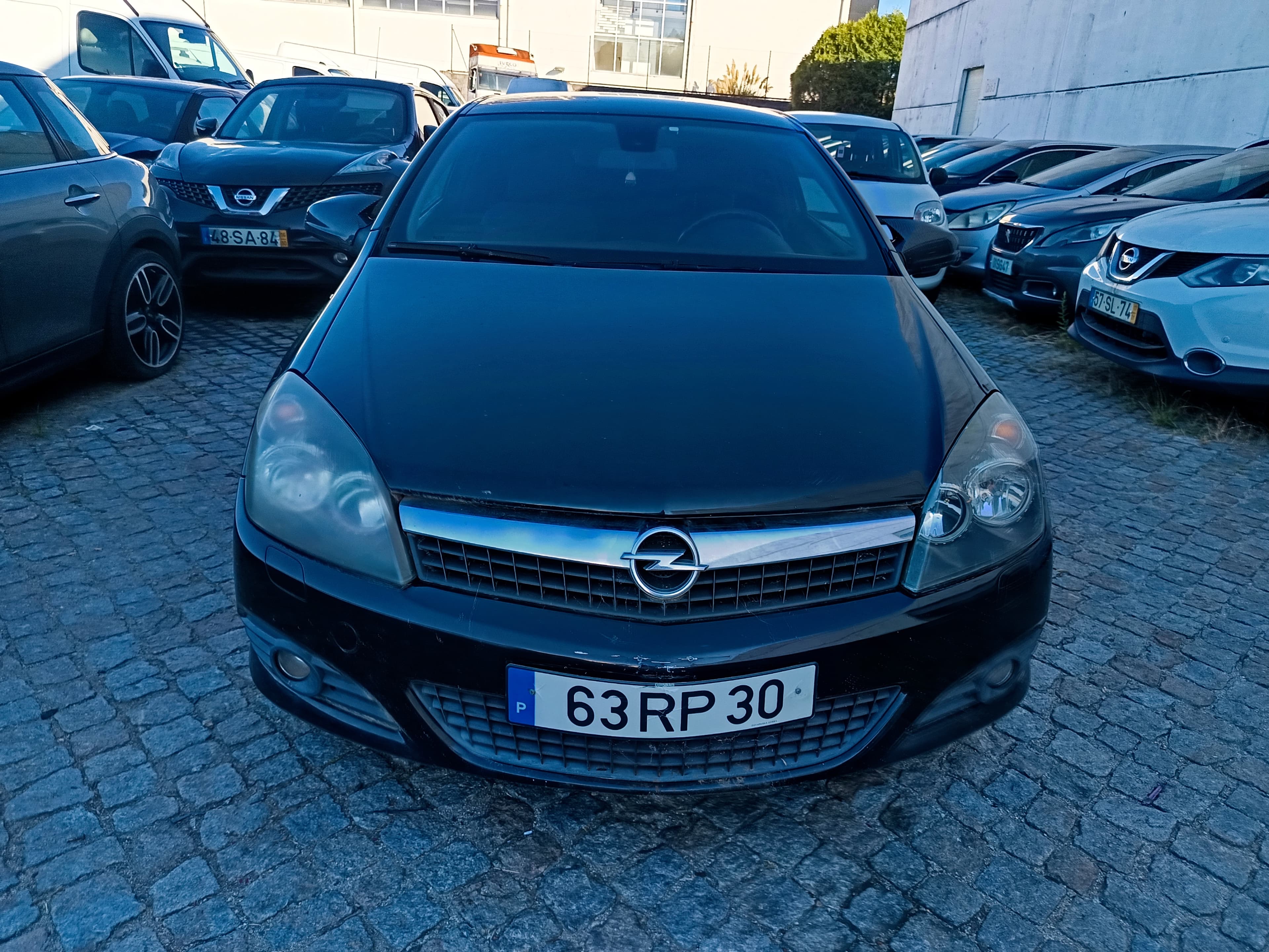 Opel Astra GTC · Année 2008 — image 2