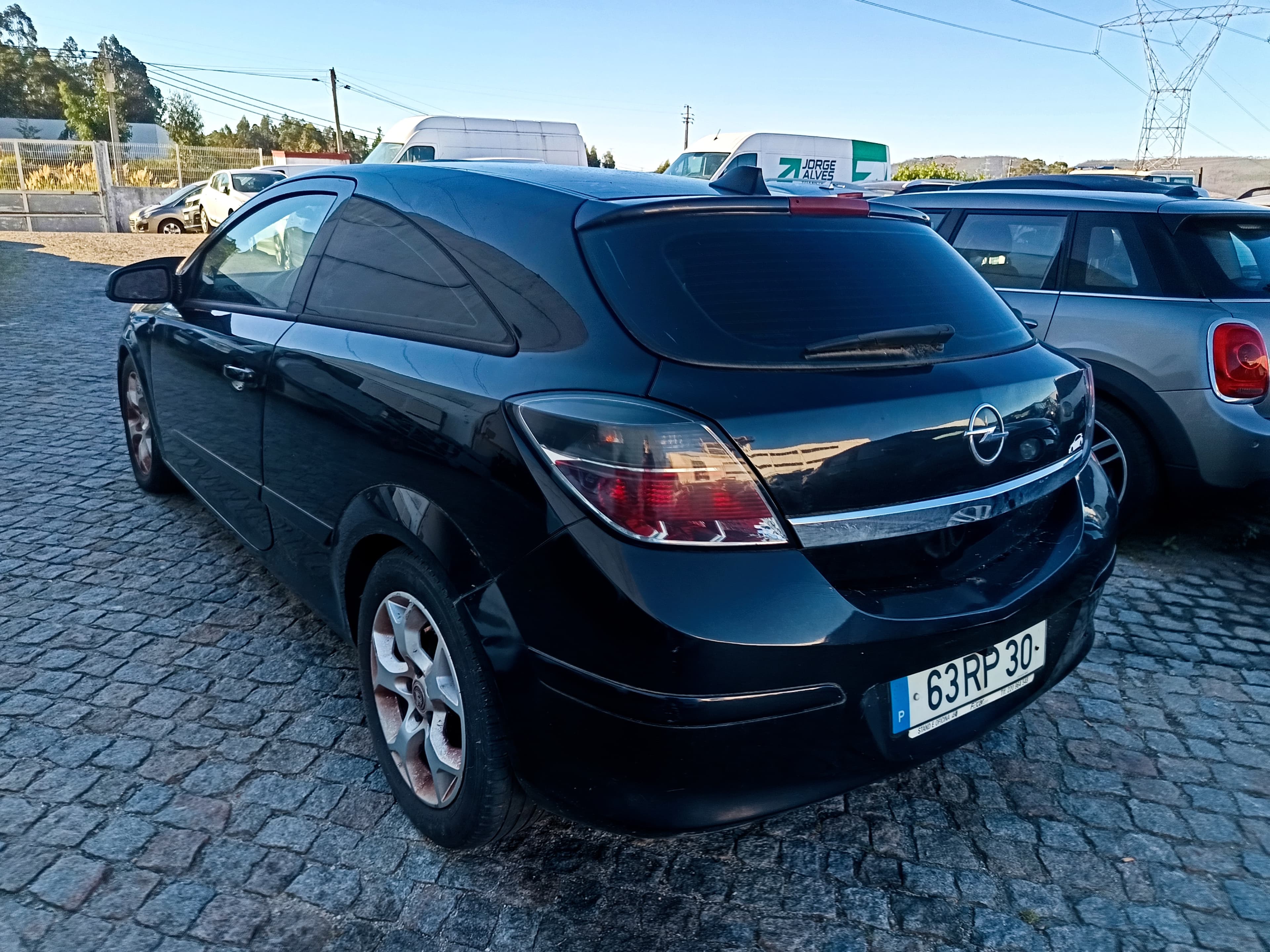 Opel Astra GTC · Année 2008 — image 8
