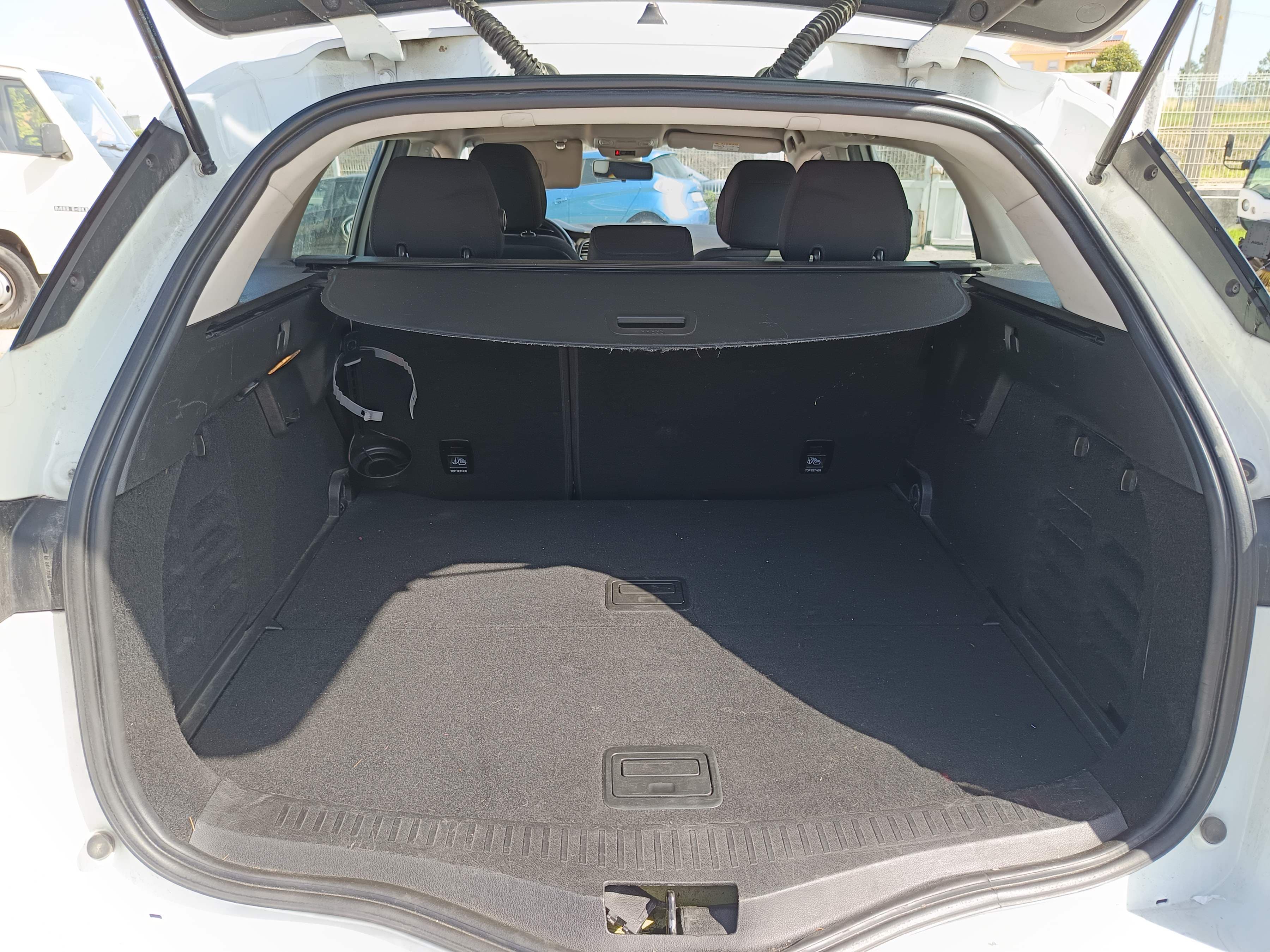 Renault Mégane · Année 2019 — image 25