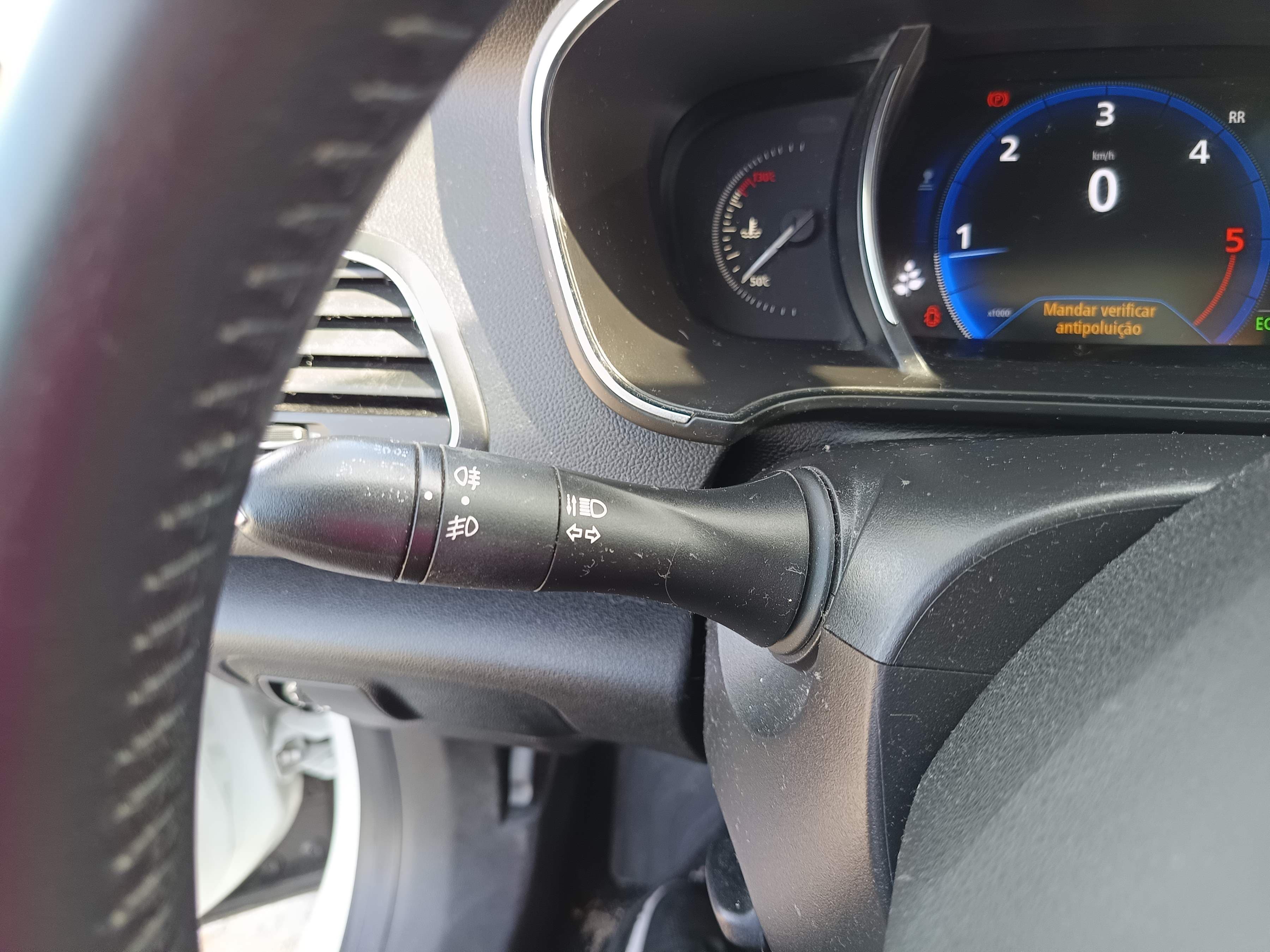 Renault Mégane · Année 2019 — image 48
