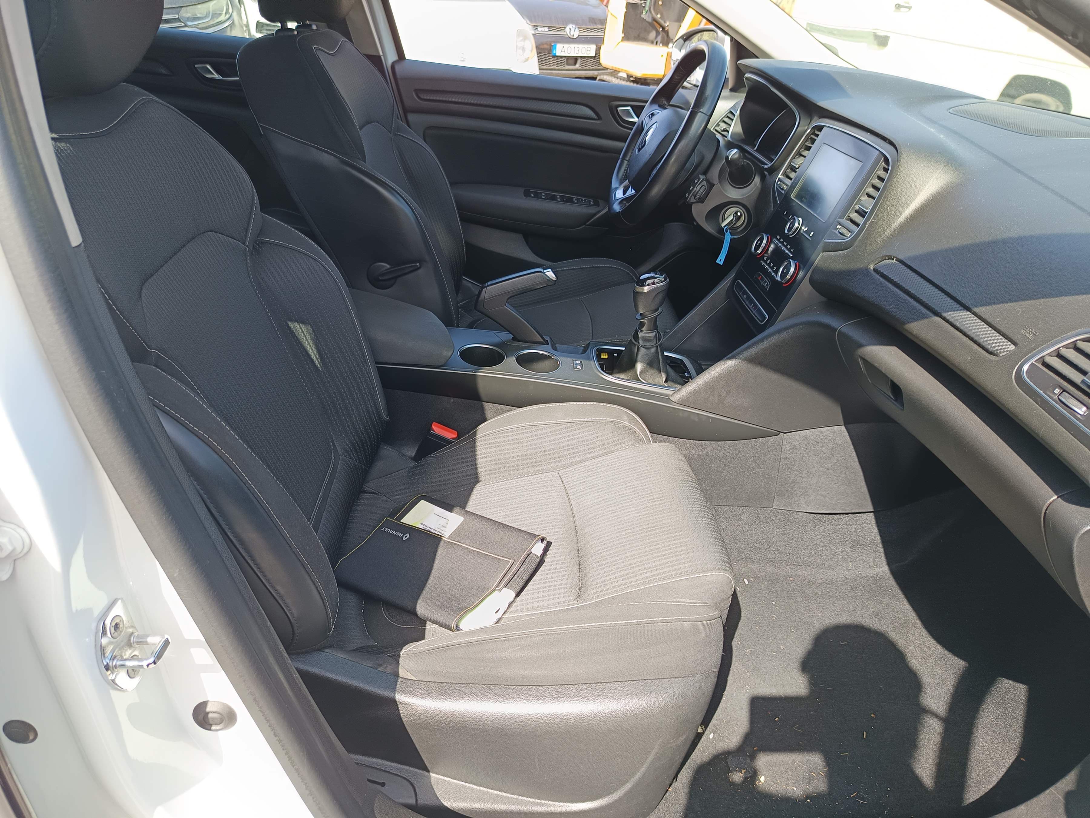 Renault Mégane · Année 2019 — image 32
