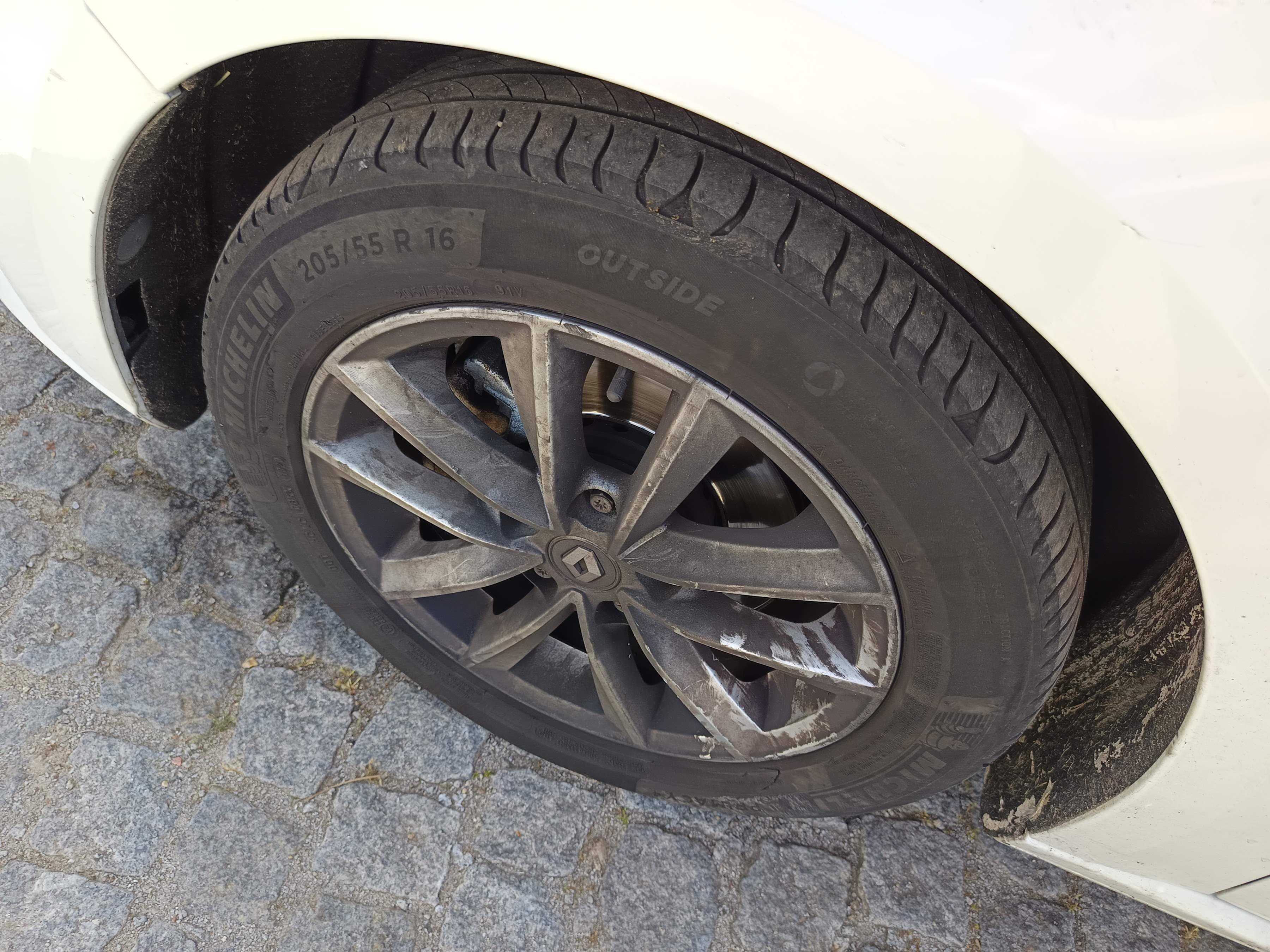 Renault Mégane · Année 2019 — image 12