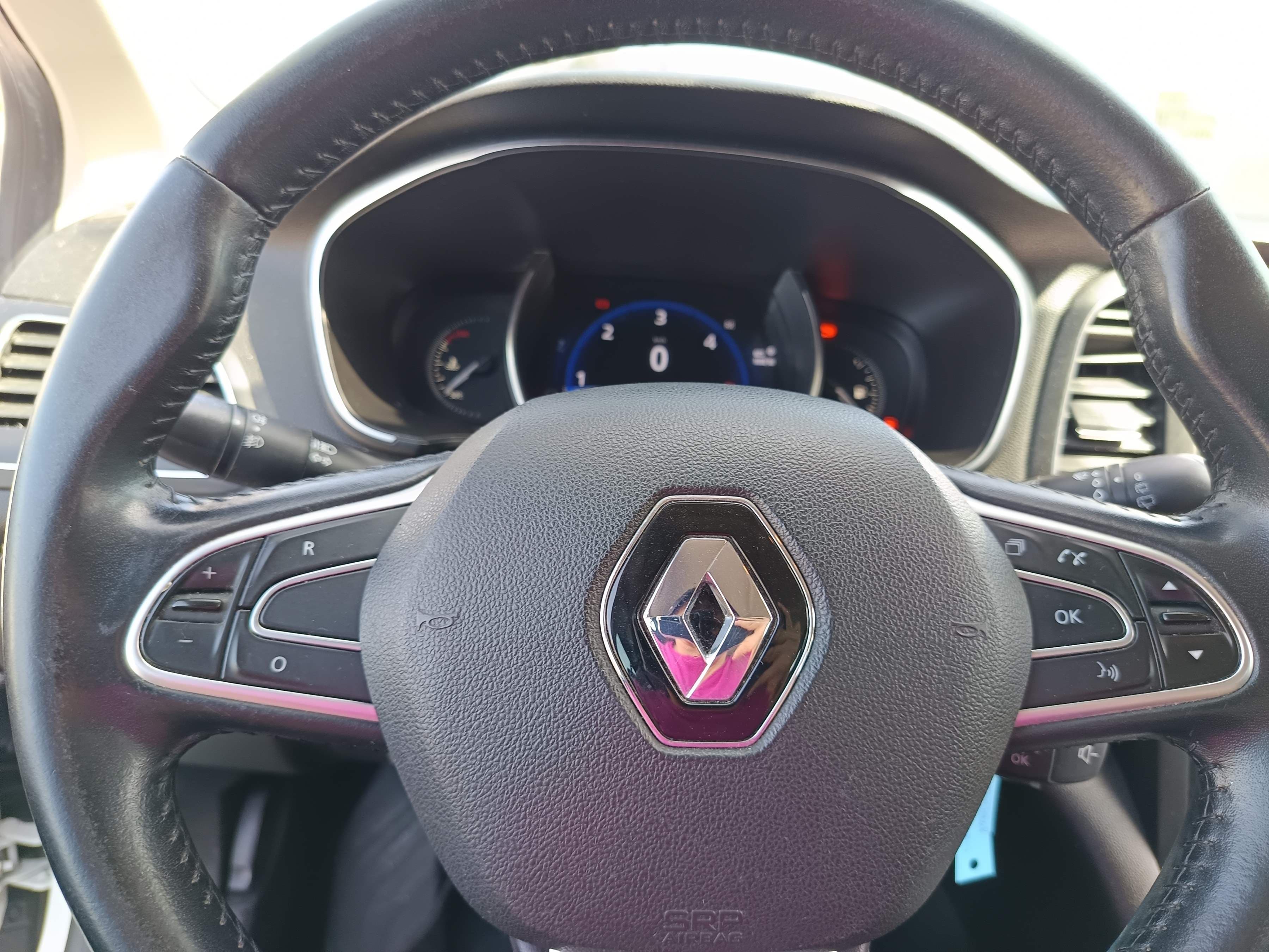Renault Mégane · Année 2019 — image 45