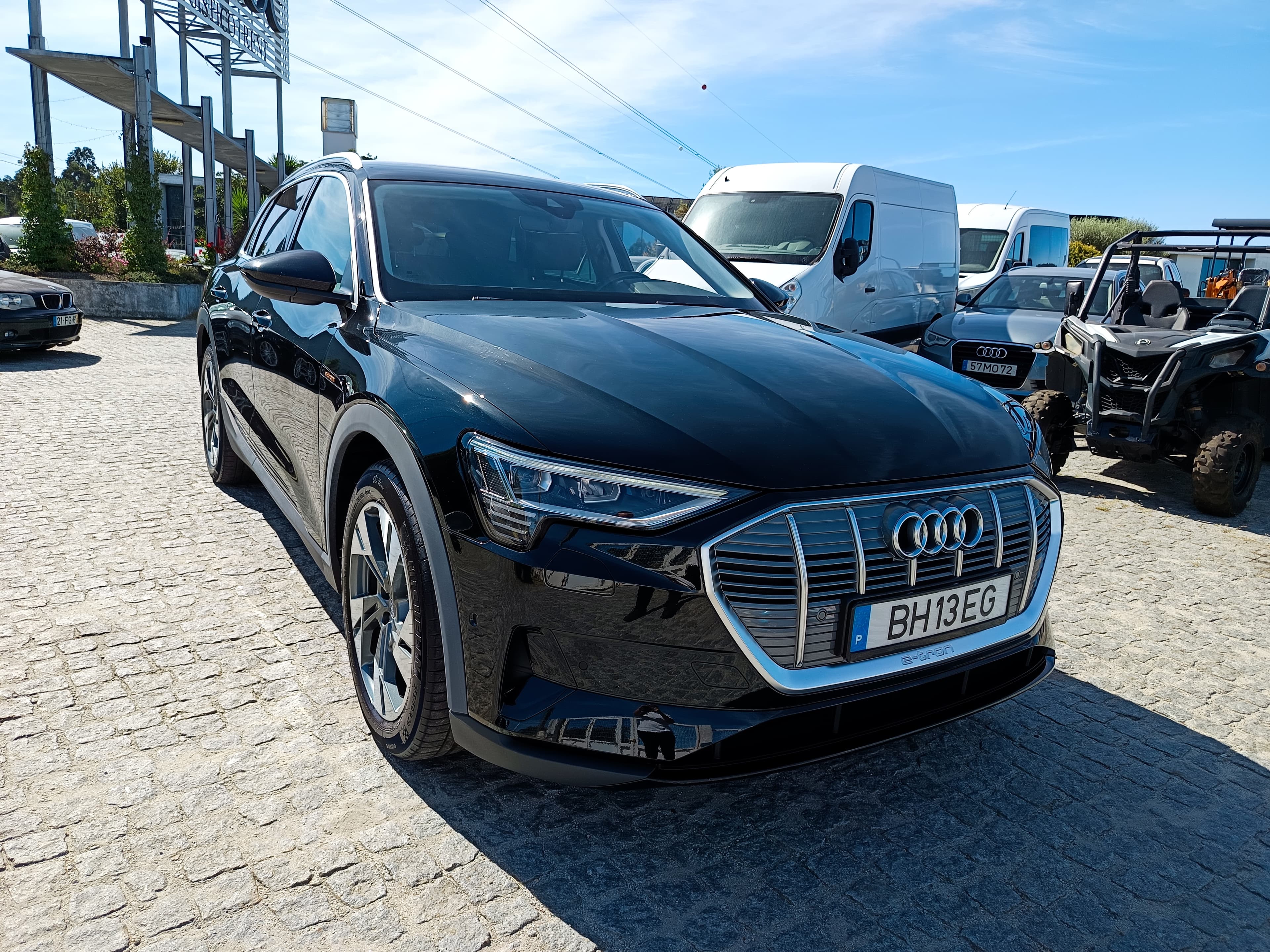 Audi E-Tron · Ano 2020 — imagem 3