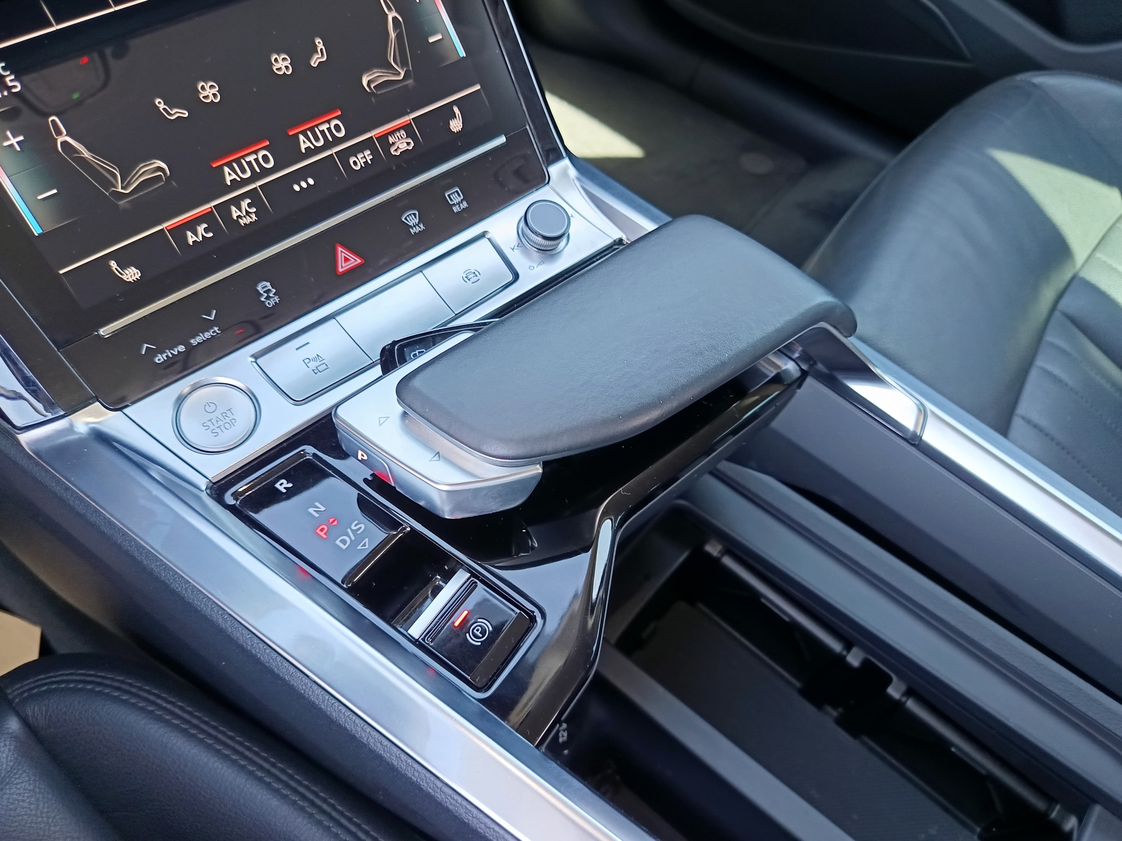 Audi E-Tron · Ano 2020 — imagem 44