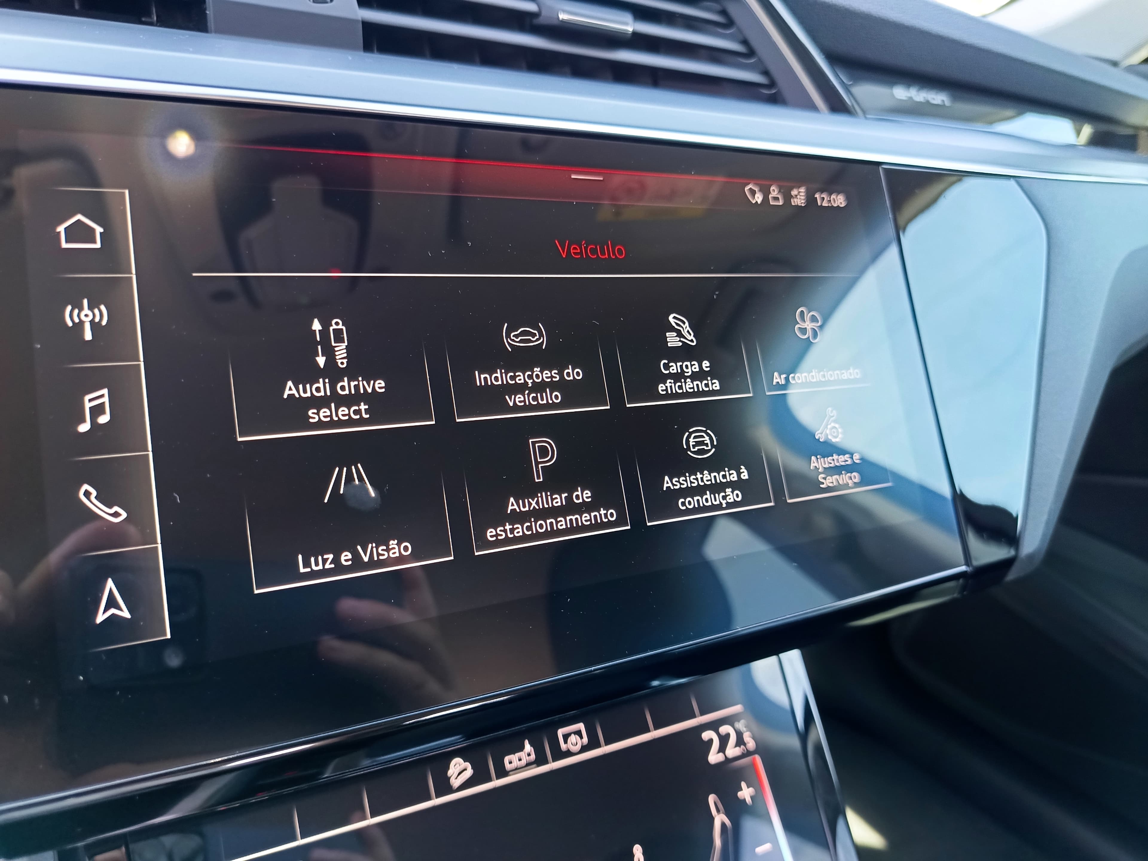 Audi E-Tron · Ano 2020 — imagem 46