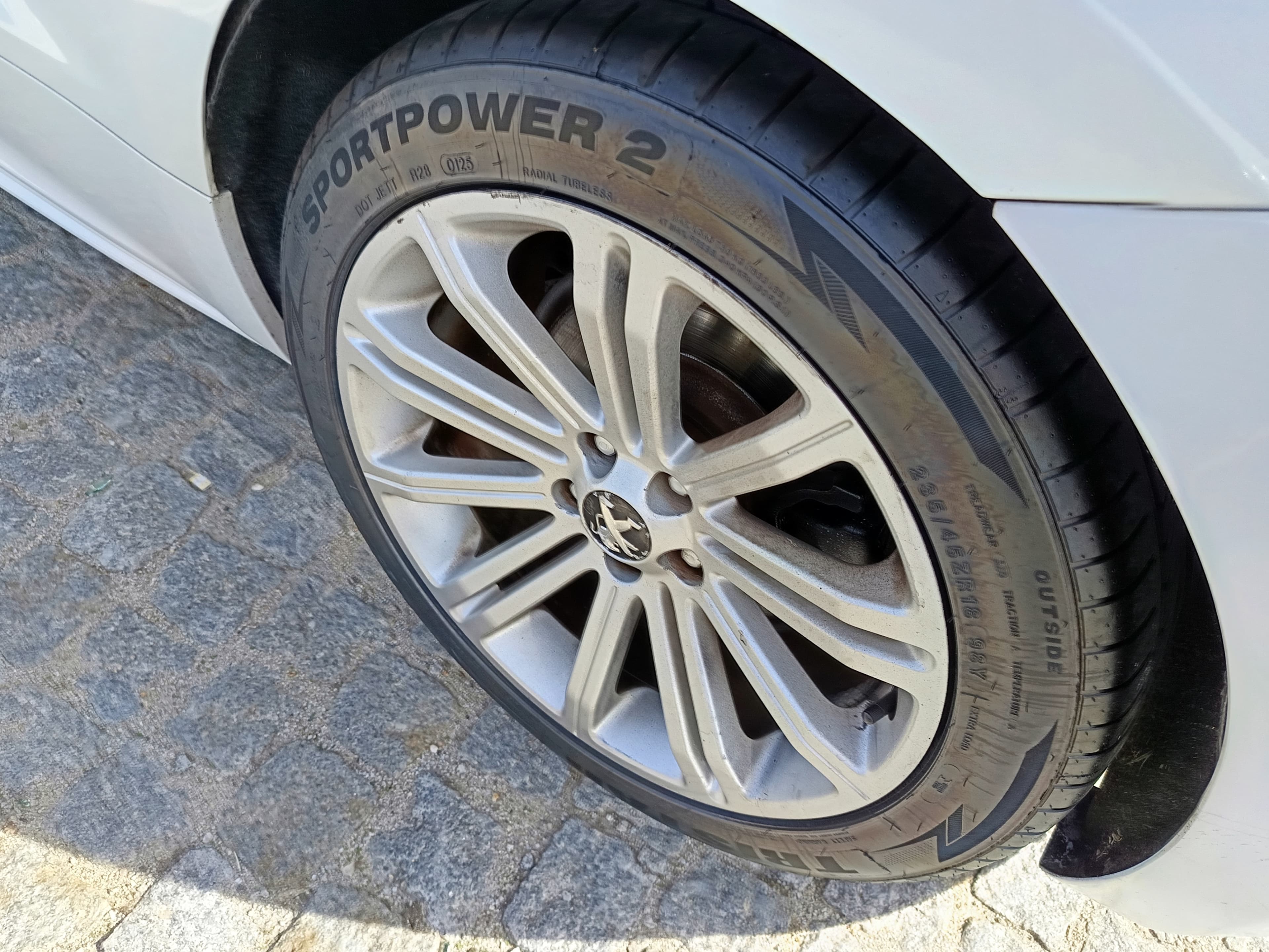 Peugeot RCZ · Ano 2011 — imagem 10