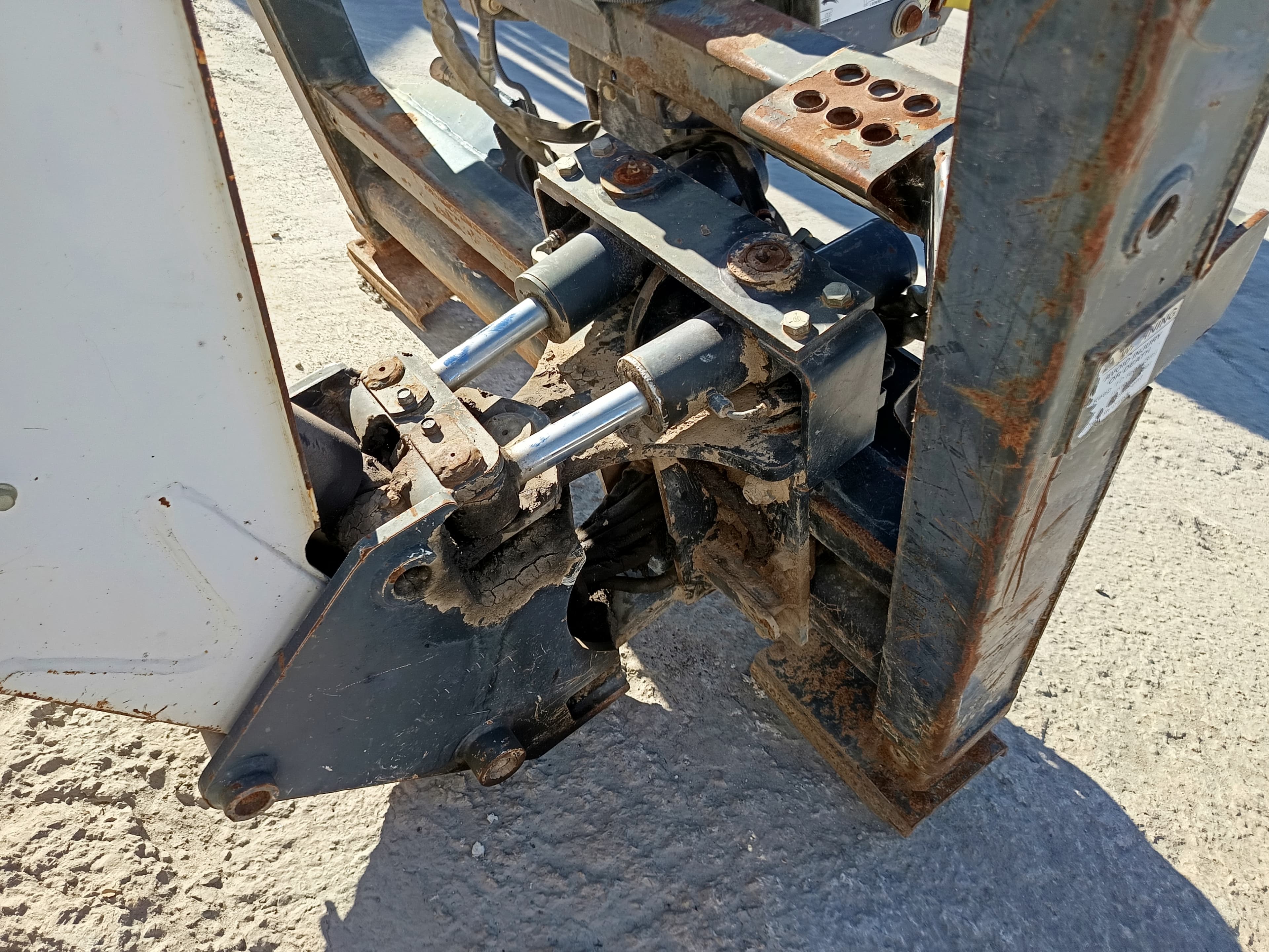 Braço Retroescavadora Bobcat — imagem 8