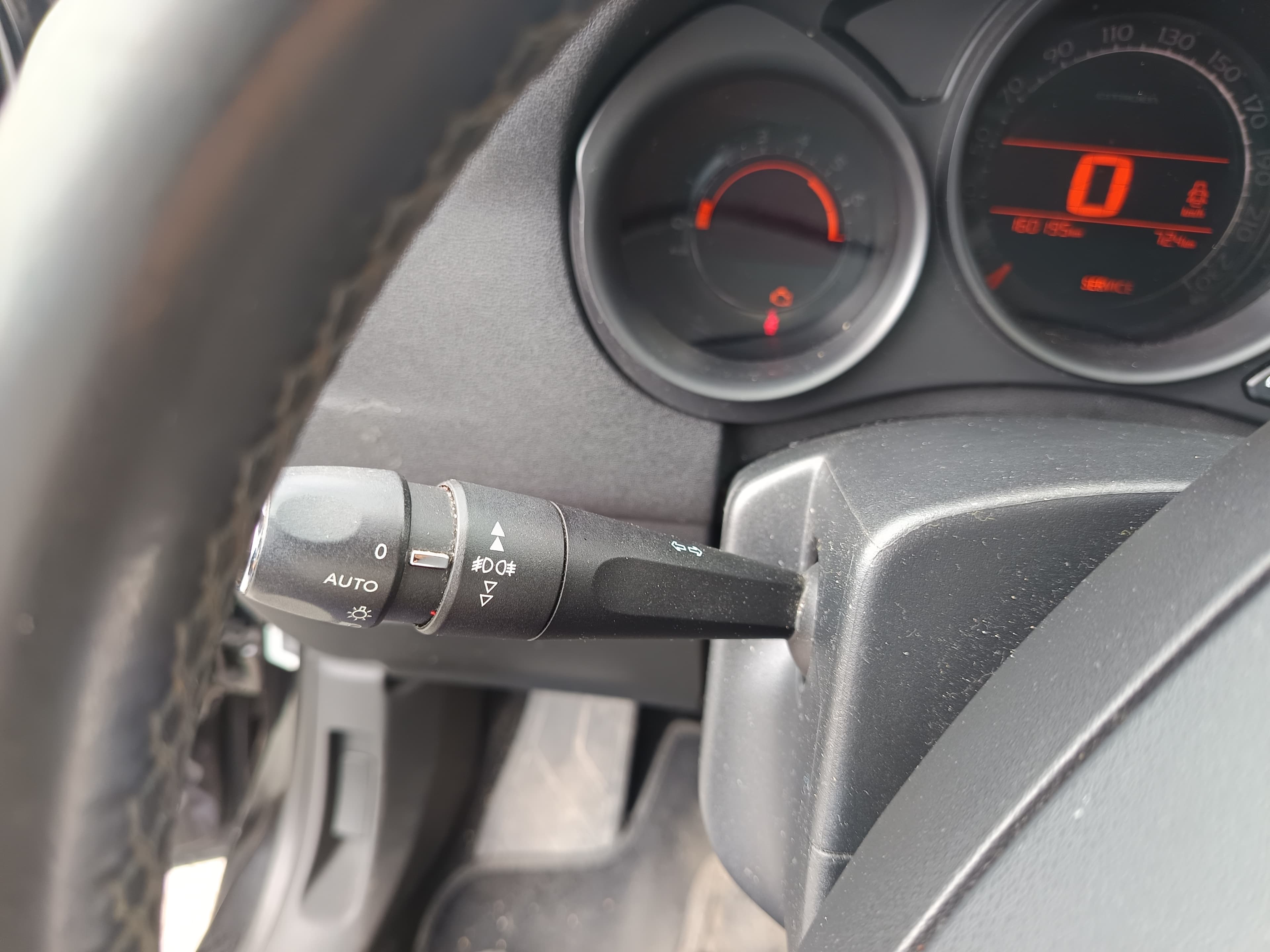 Citroën C4 · Ano 2011 — imagem 46