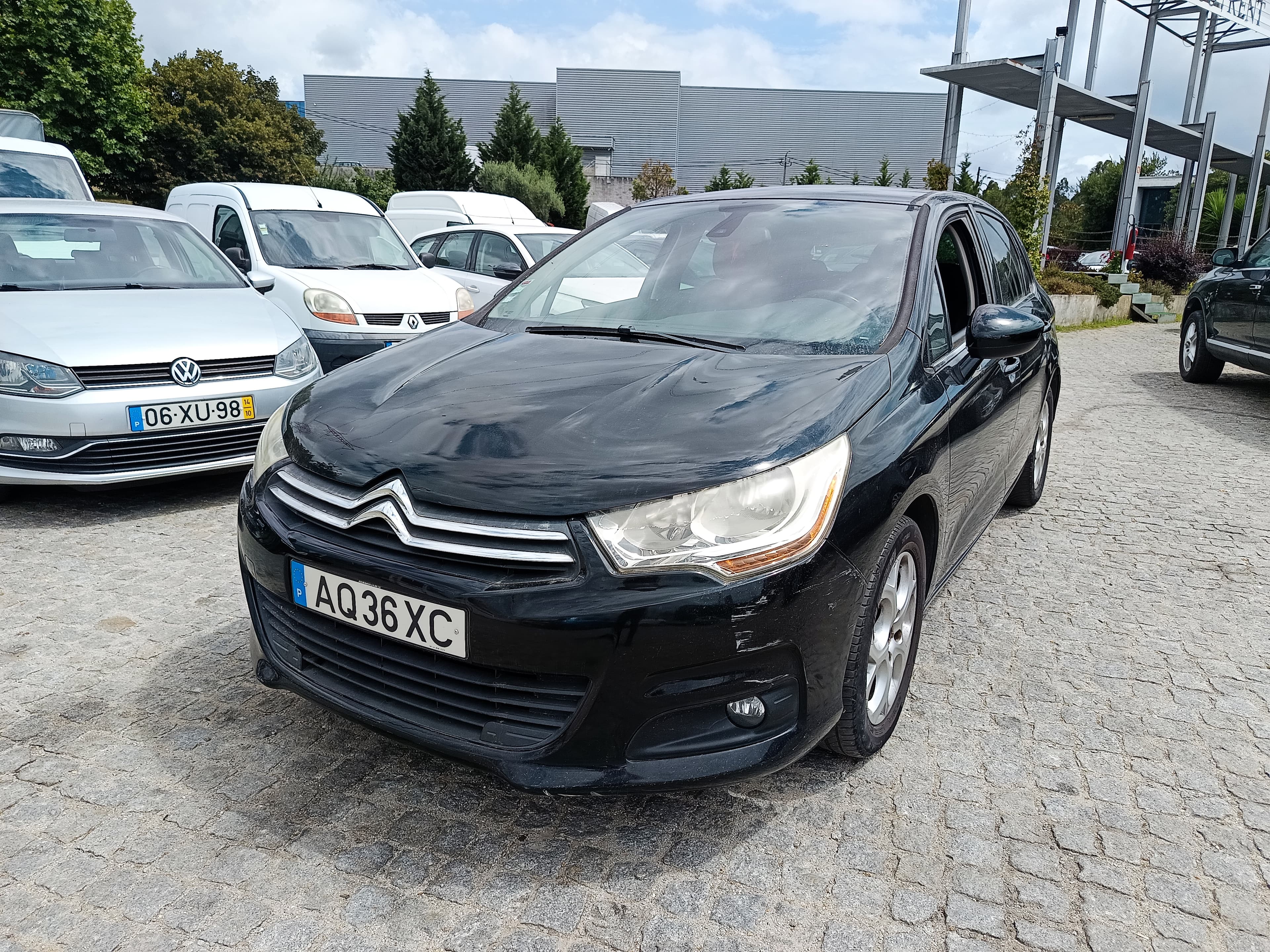 Citroën C4 · Ano 2011 — imagem 1