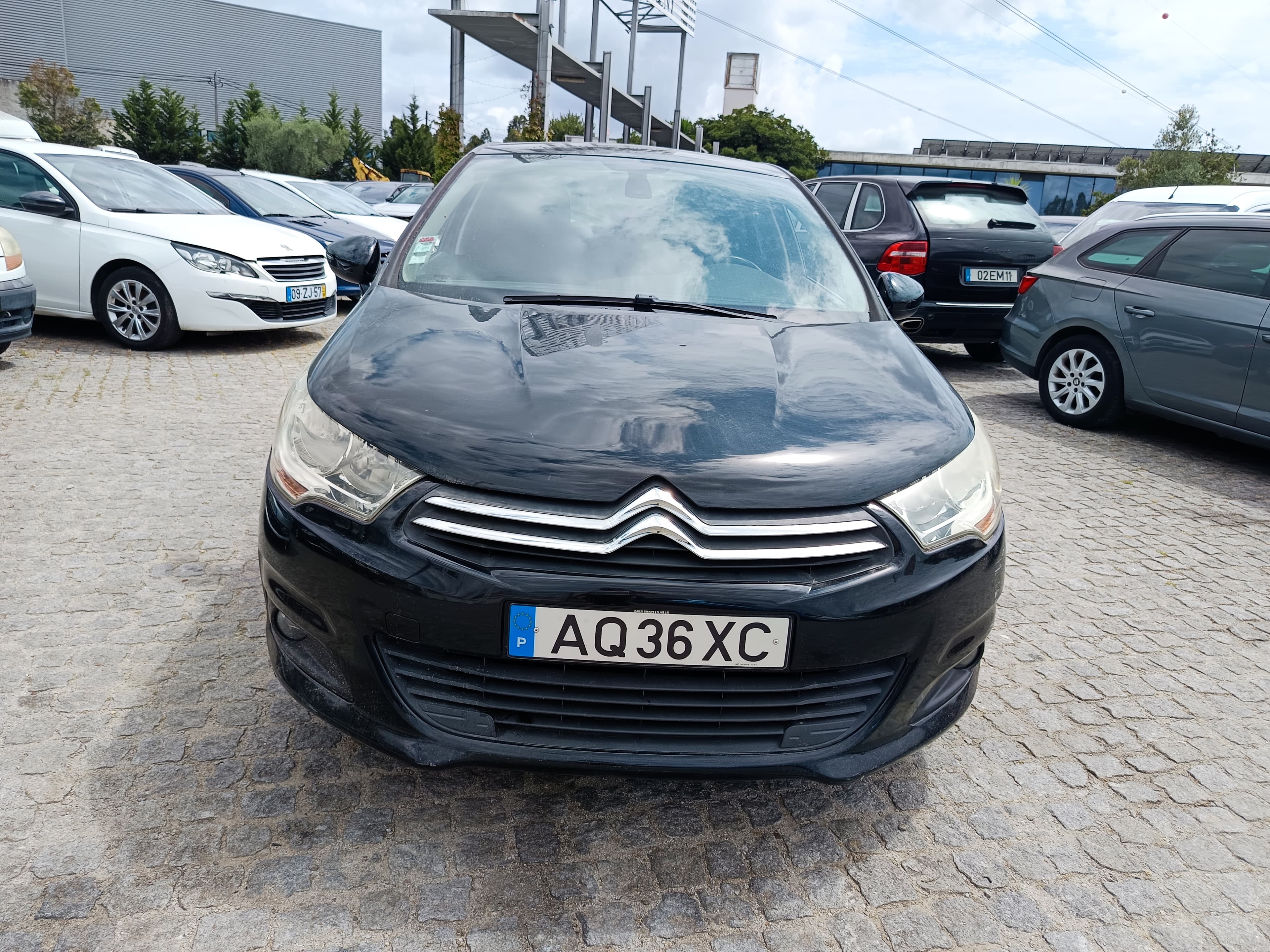 Citroën C4 · Ano 2011 — imagem 2