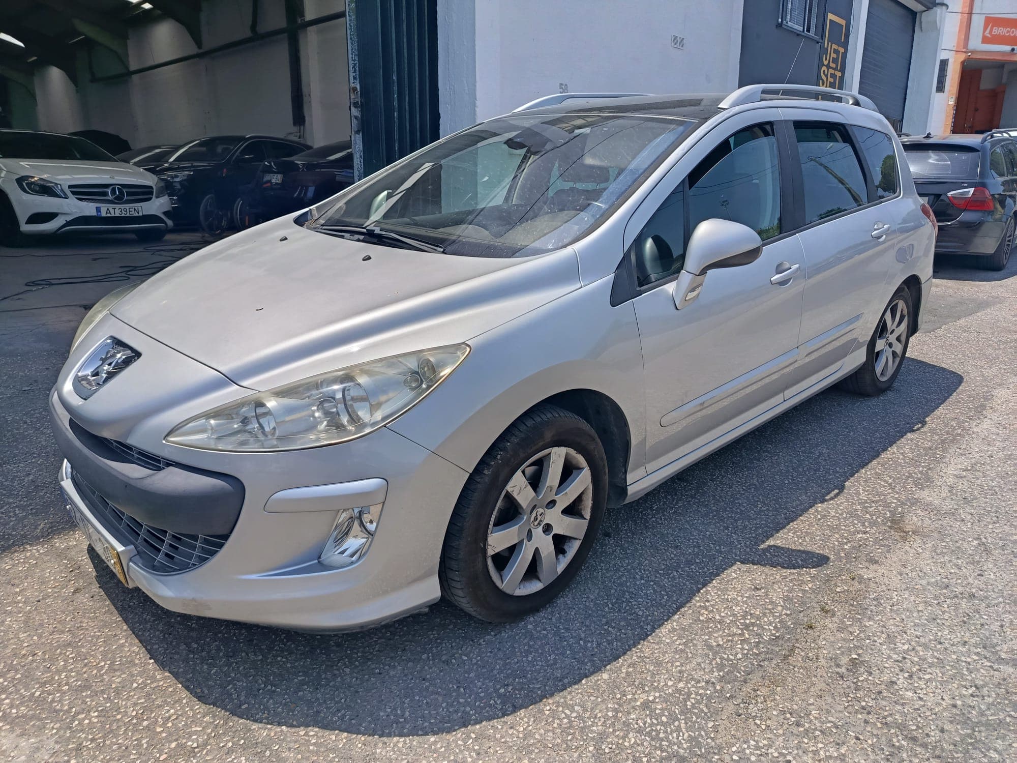 Peugeot 308SW · Ano 2010 — imagem 1