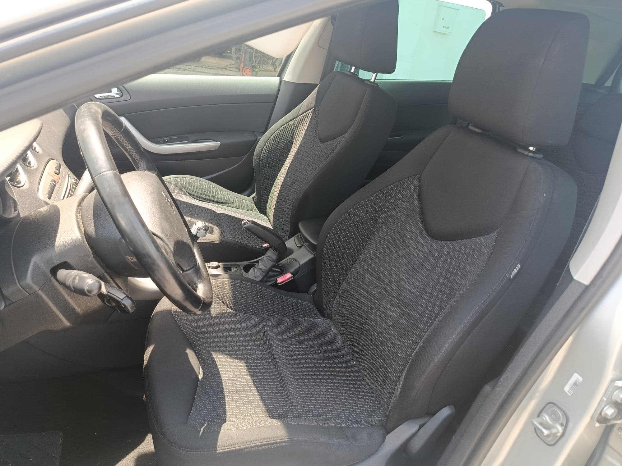 Peugeot 308SW · Ano 2010 — imagem 17