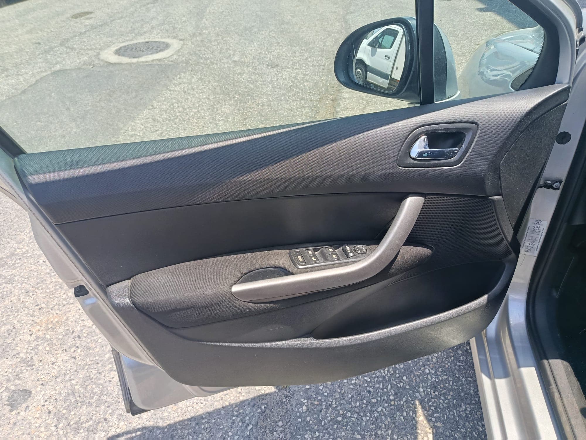 Peugeot 308SW · Ano 2010 — imagem 26