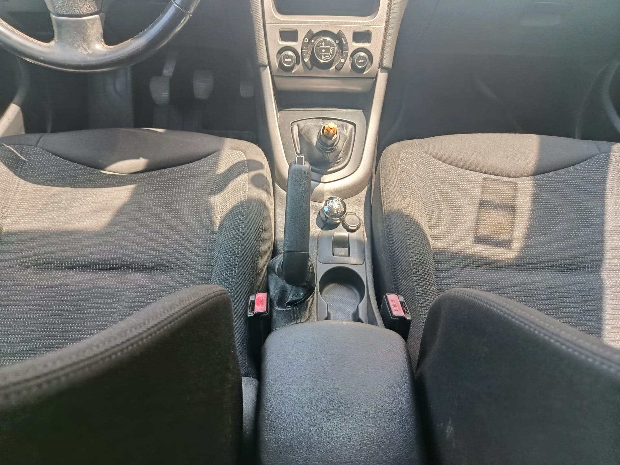 Peugeot 308SW · Ano 2010 — imagem 25