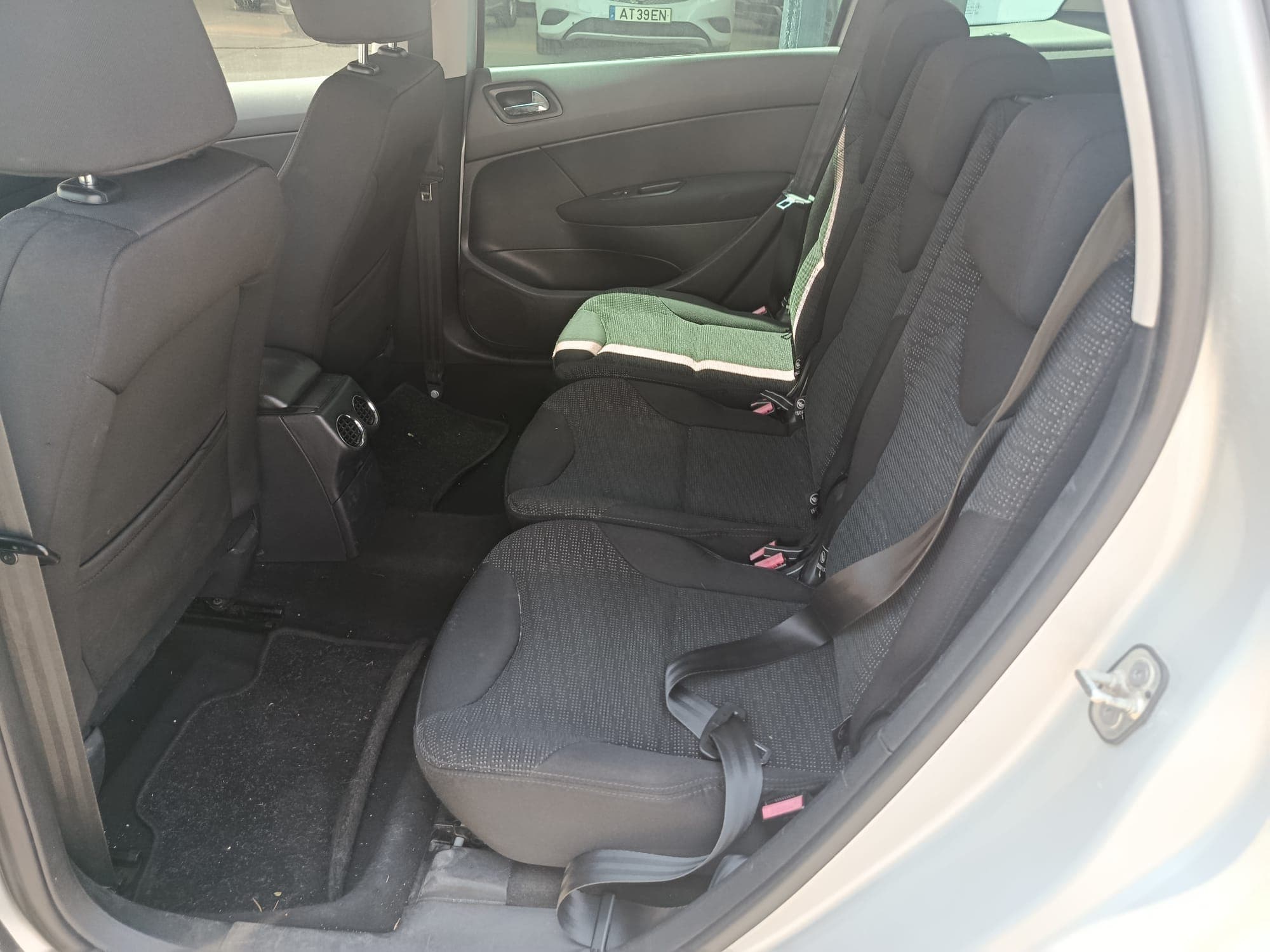 Peugeot 308SW · Ano 2010 — imagem 23