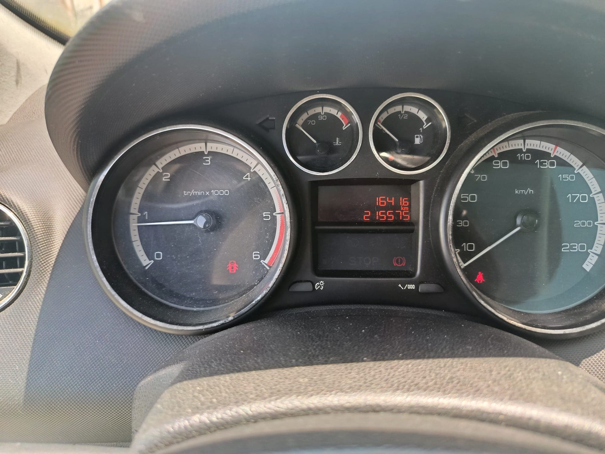 Peugeot 308SW · Ano 2010 — imagem 16