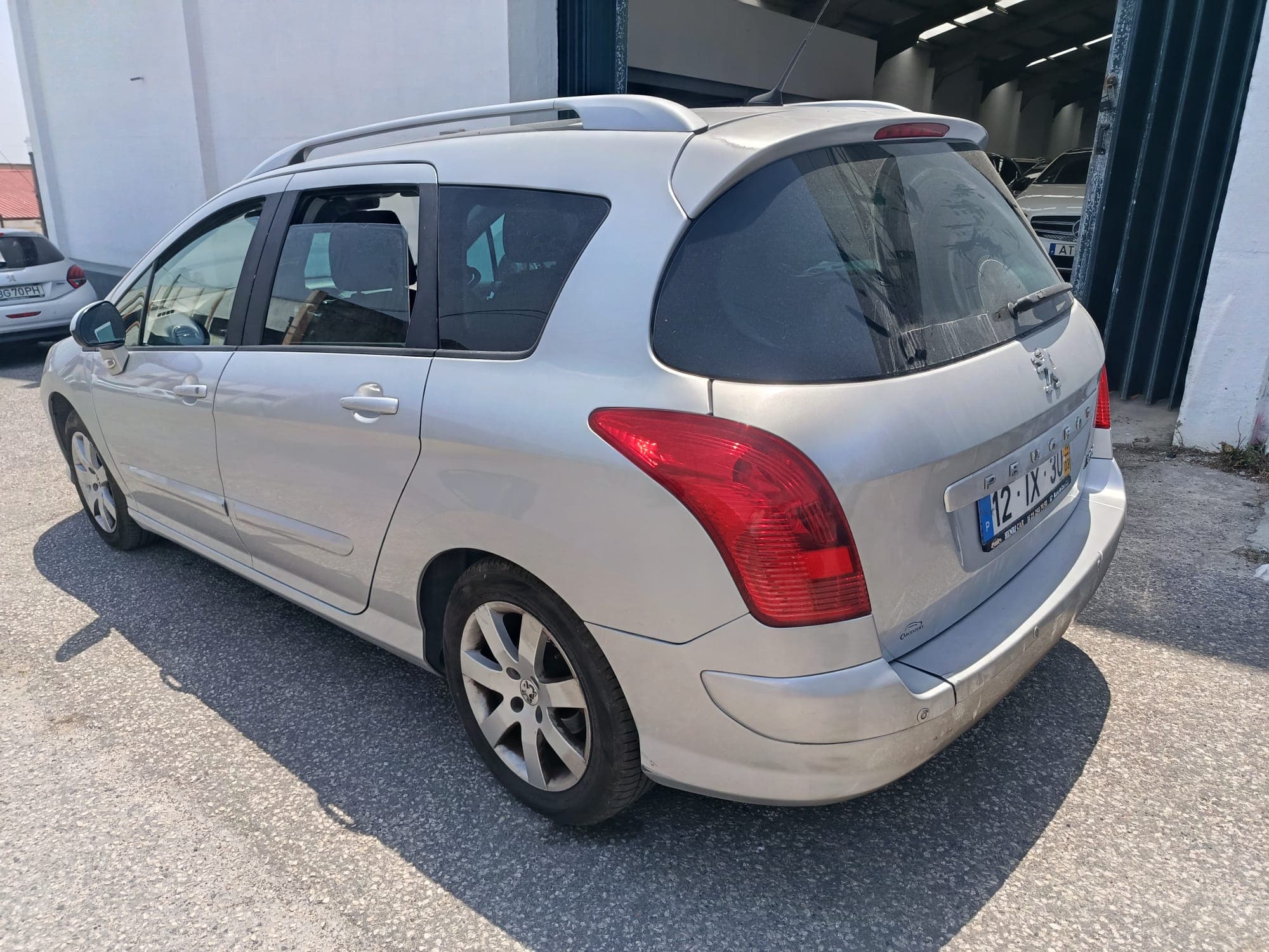 Peugeot 308SW · Ano 2010 — imagem 7