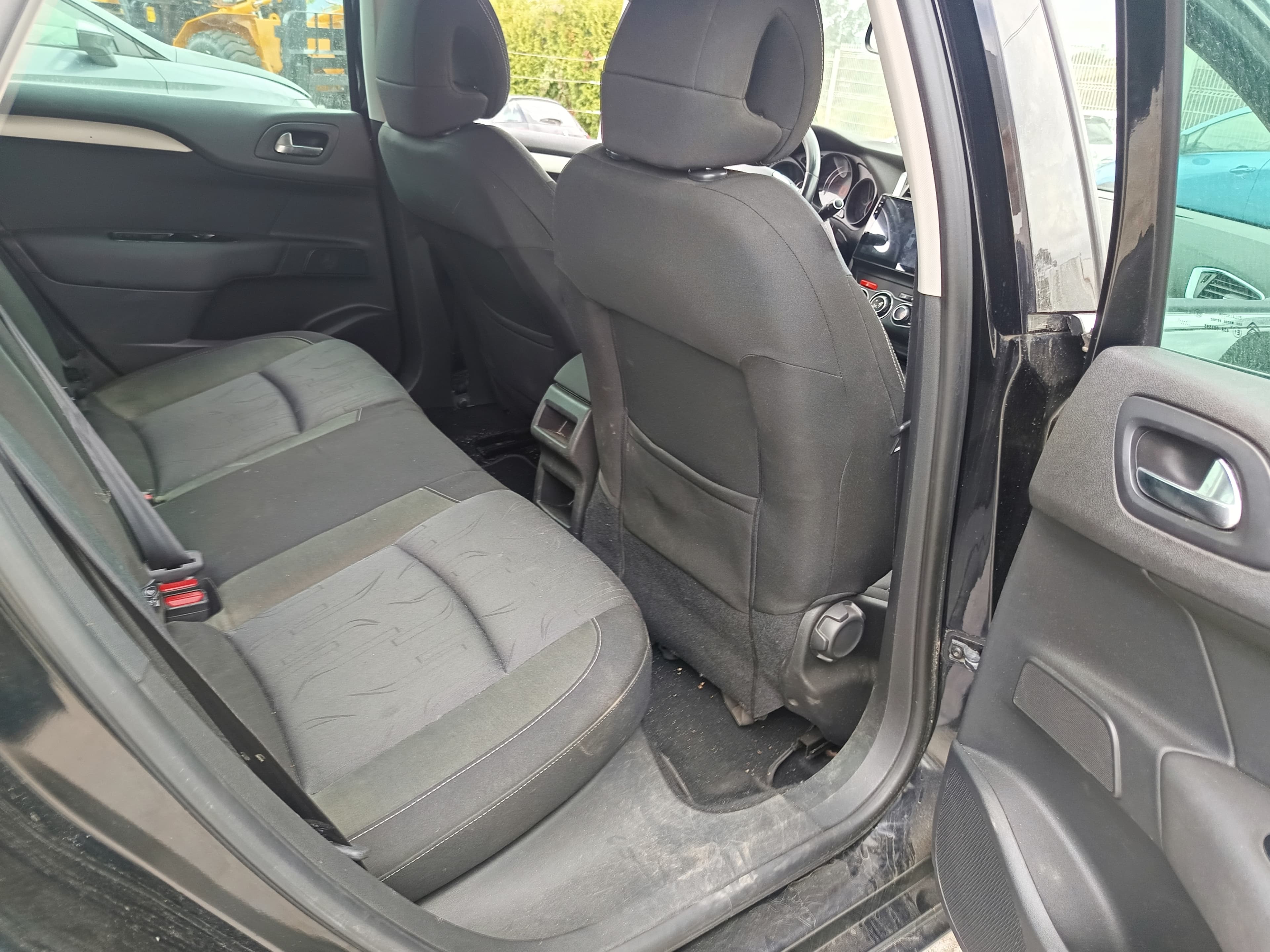 Citroën C4 · Ano 2011 — imagem 25