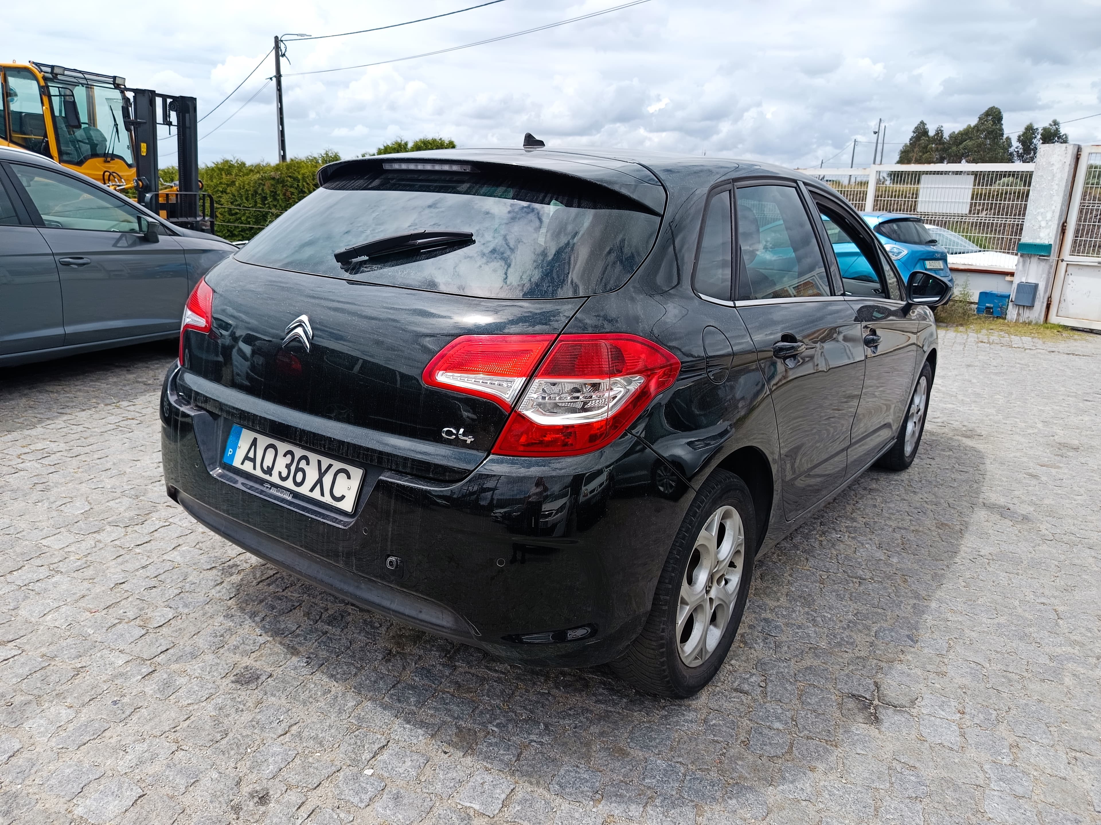 Citroën C4 · Ano 2011 — imagem 4