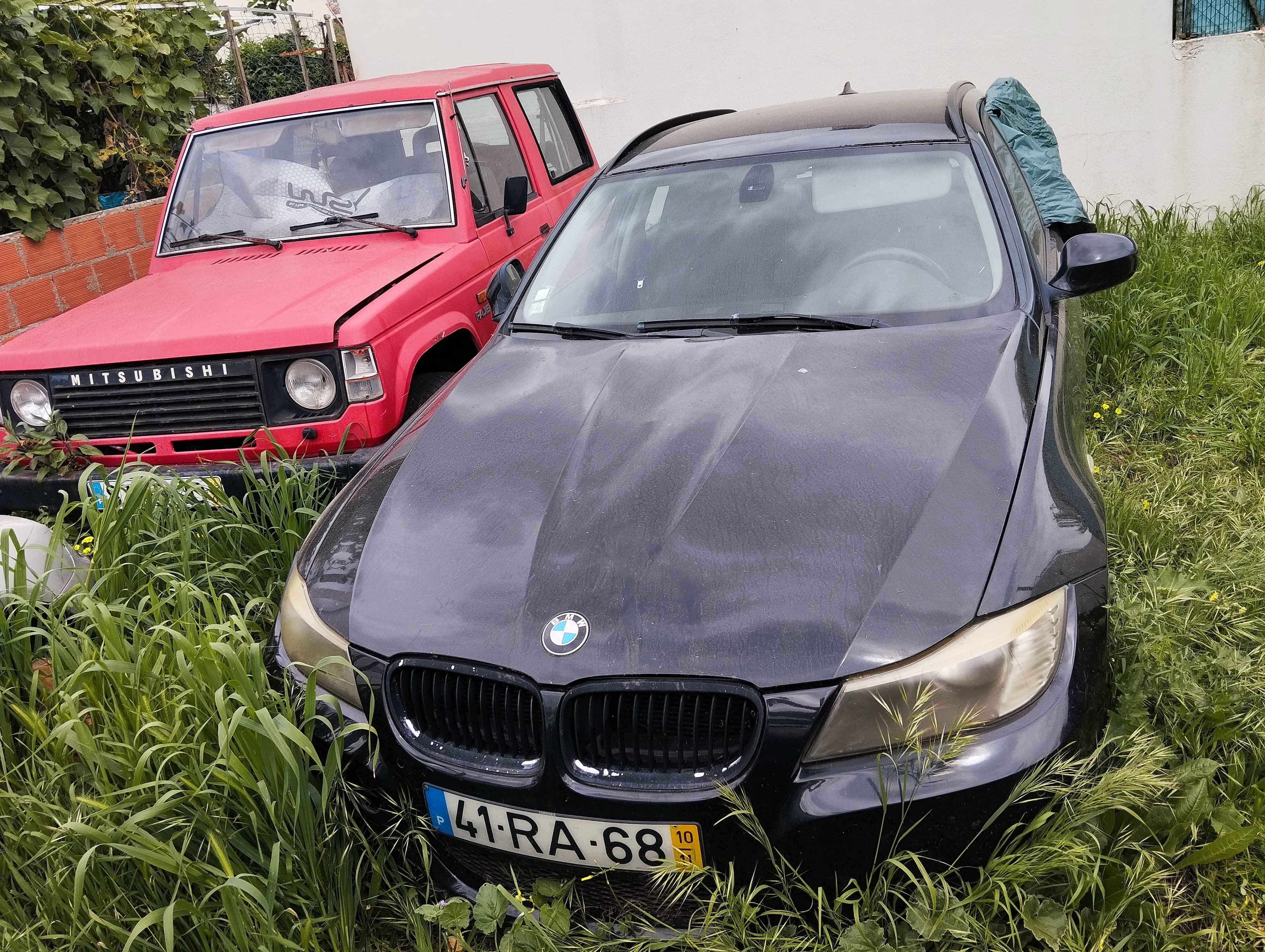 BMW 320d 2.0 · Ano 2010 — imagem 2
