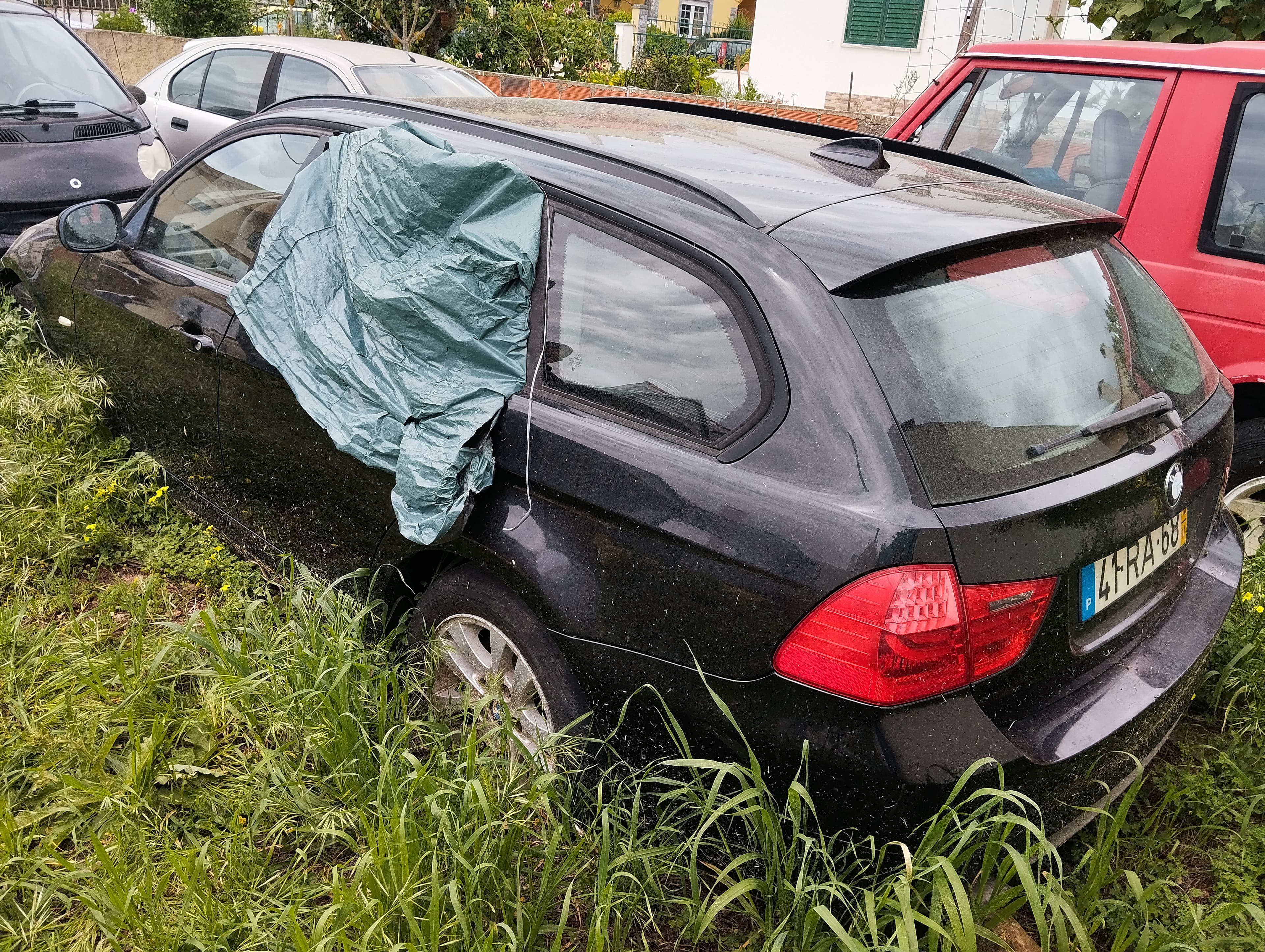 BMW 320d 2.0 · Ano 2010 — imagem 4