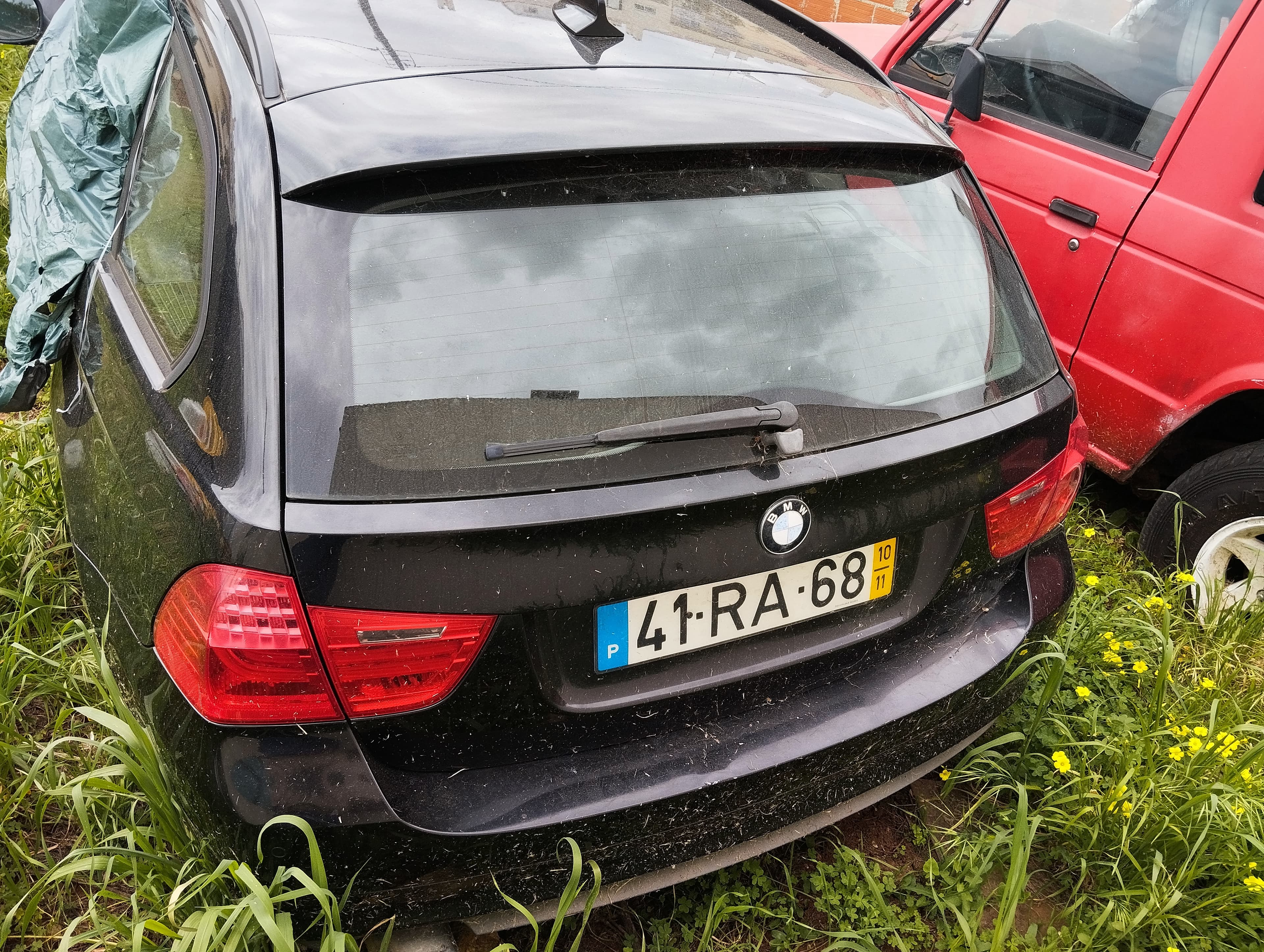 BMW 320d 2.0 · Ano 2010 — imagem 5
