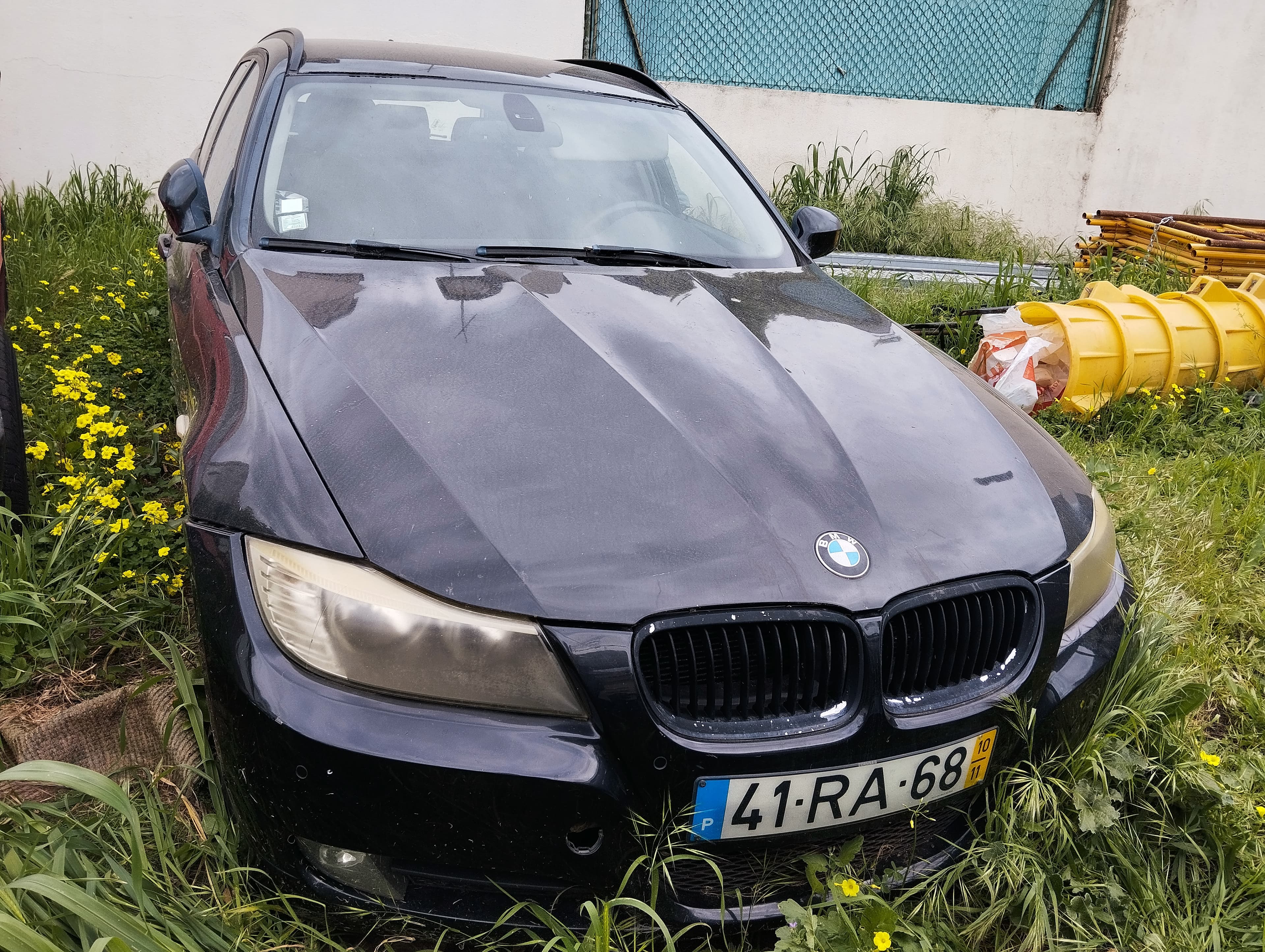 BMW 320d 2.0 · Ano 2010 — imagem 1
